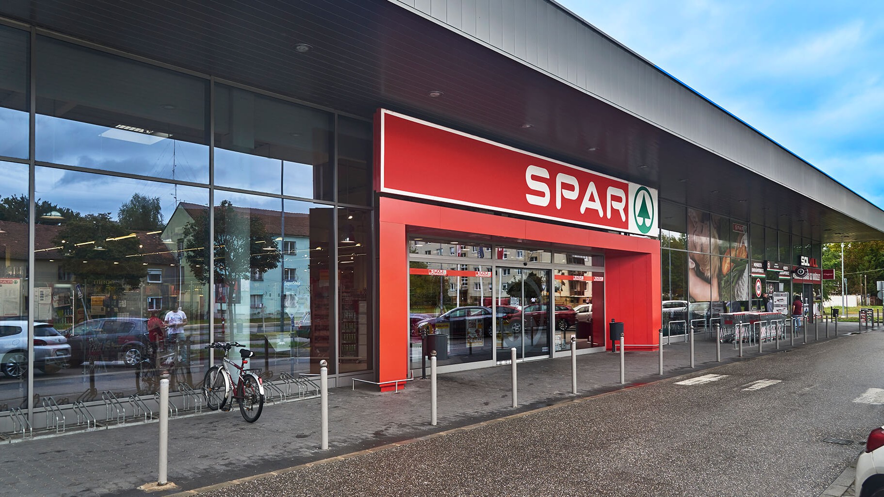 Images SPAR szupermarket