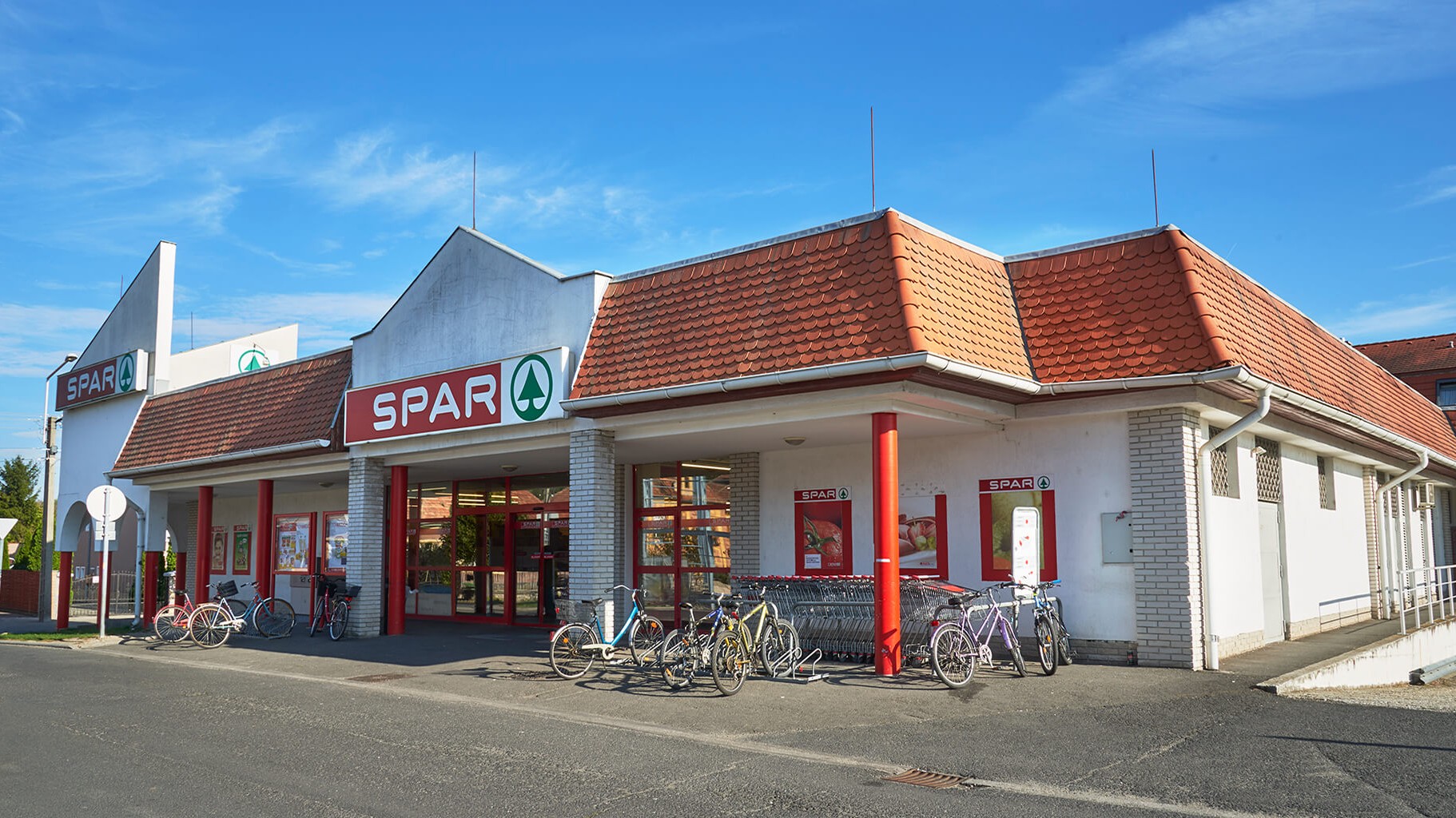 Images SPAR szupermarket
