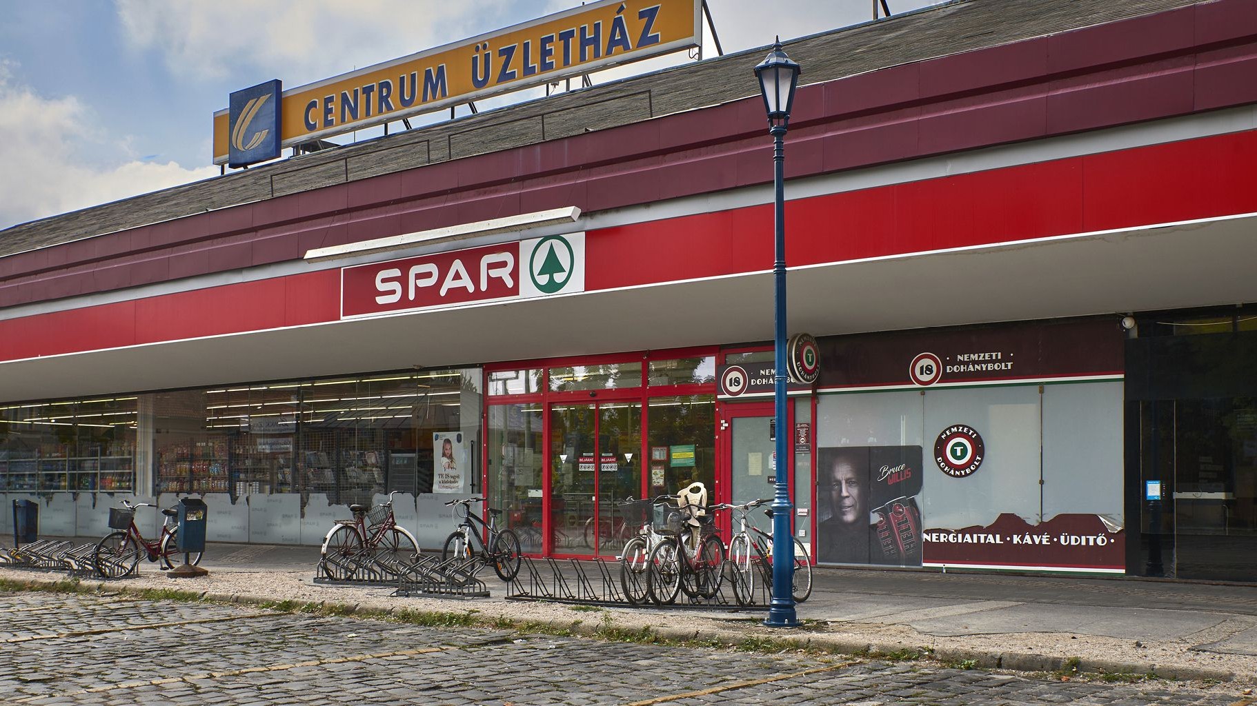 Images SPAR szupermarket