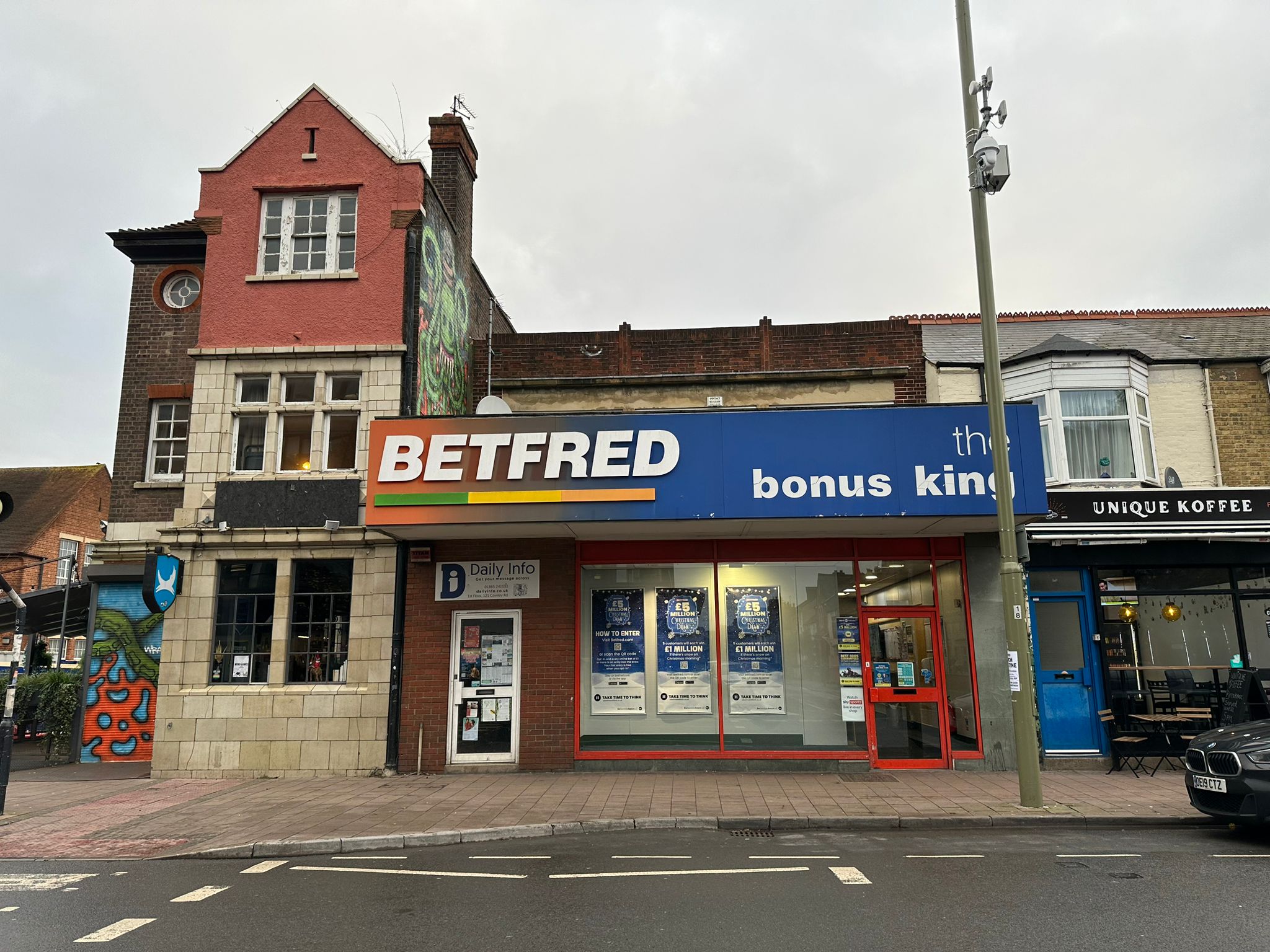 Betfred Shop Front Betfred Oxford 08000 320878