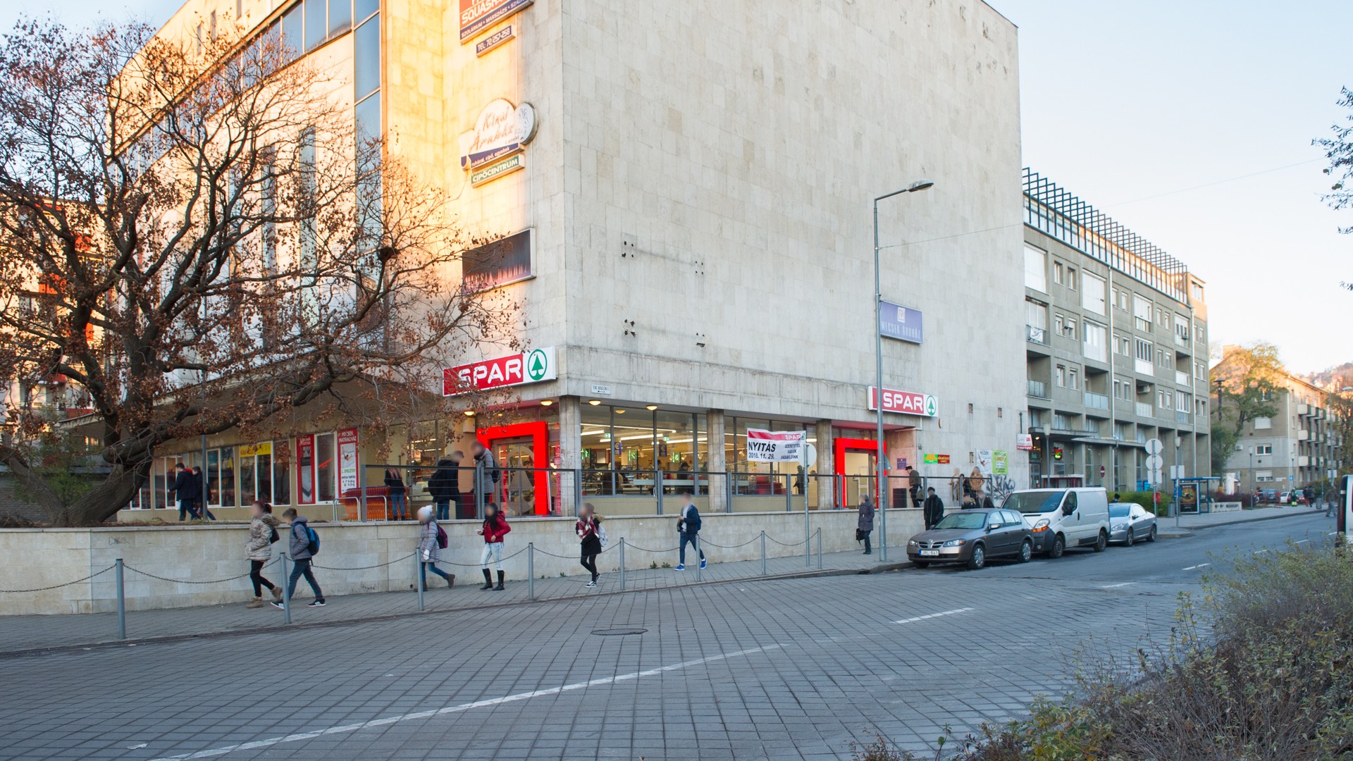 Images SPAR szupermarket