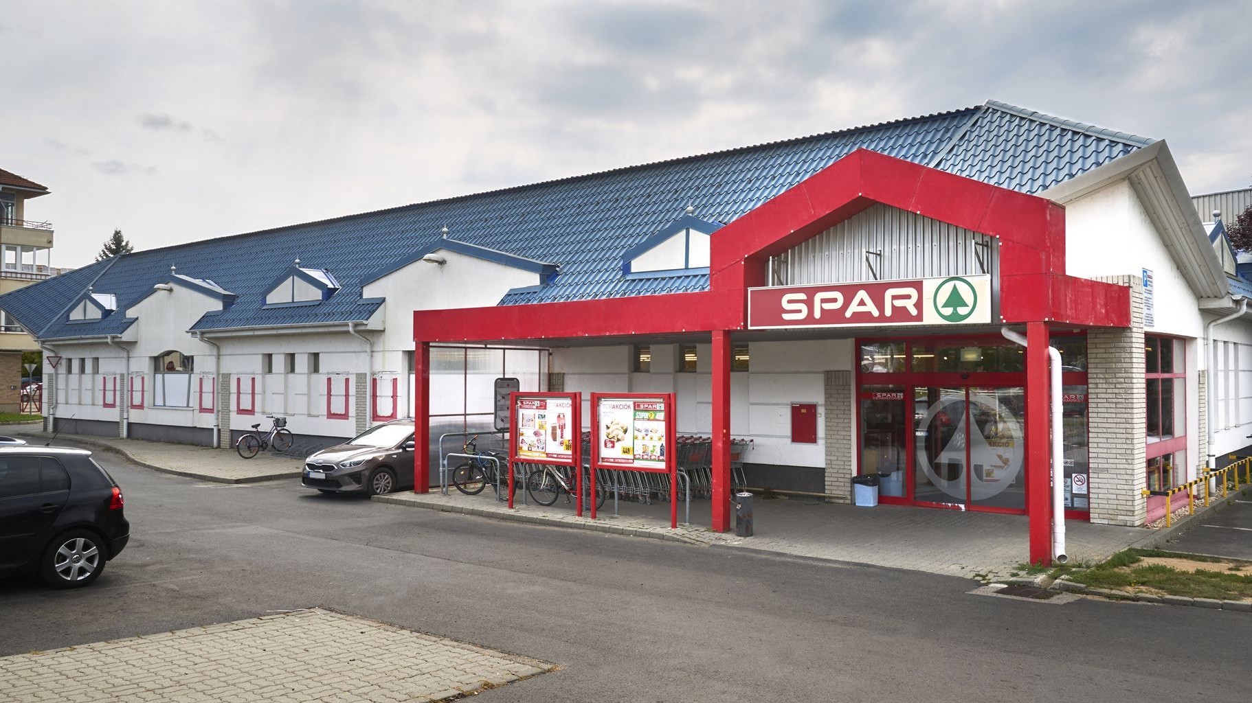 Images SPAR szupermarket
