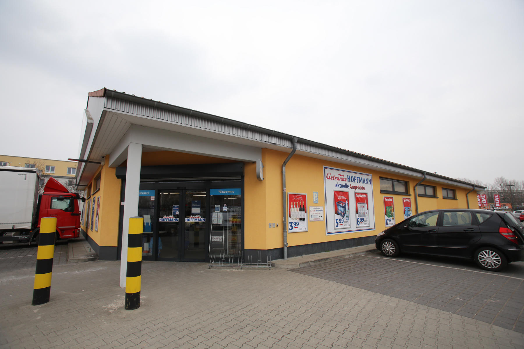 Getränke Hoffmann, Lichterfelder Allee 7 in Teltow