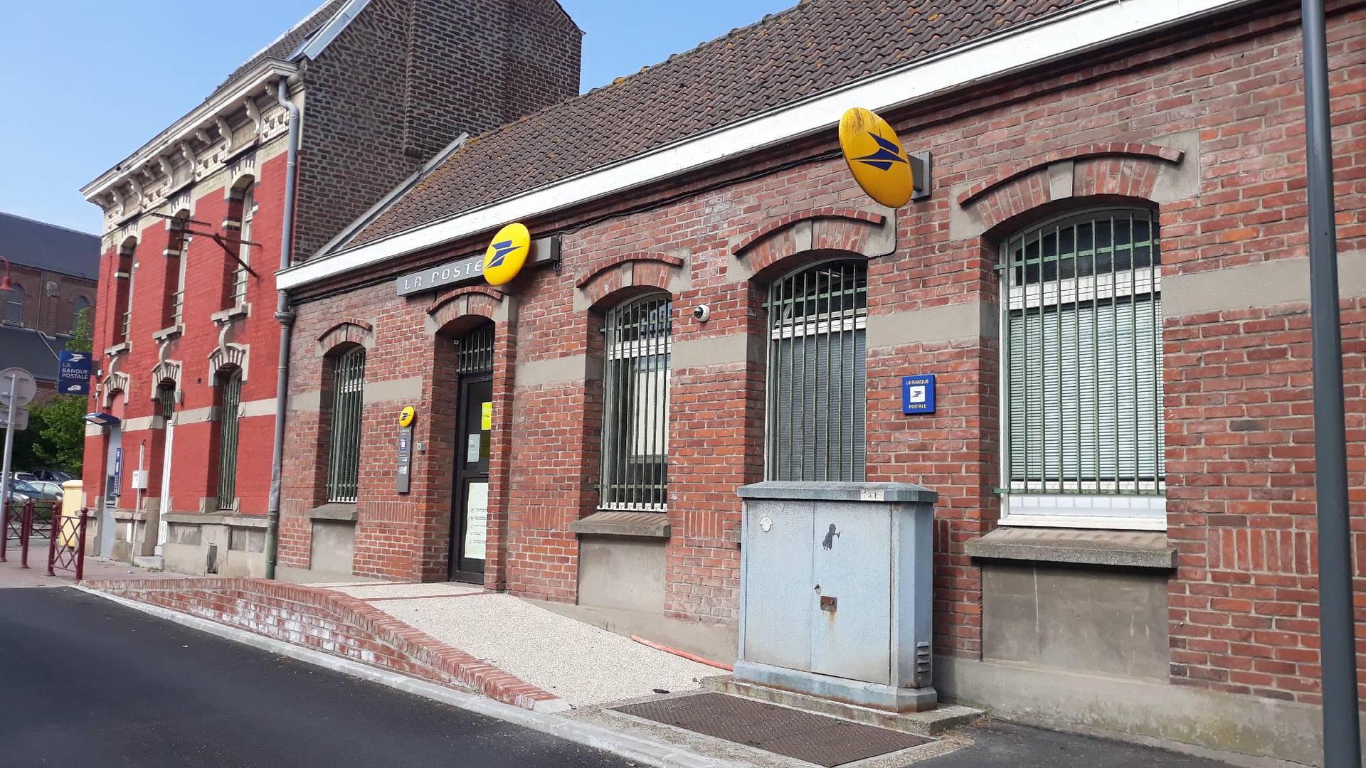 Relais Pickup LE SAINT ANTOINE 60 AVENUE ANTHONY CARO BOURBOURG (59630)