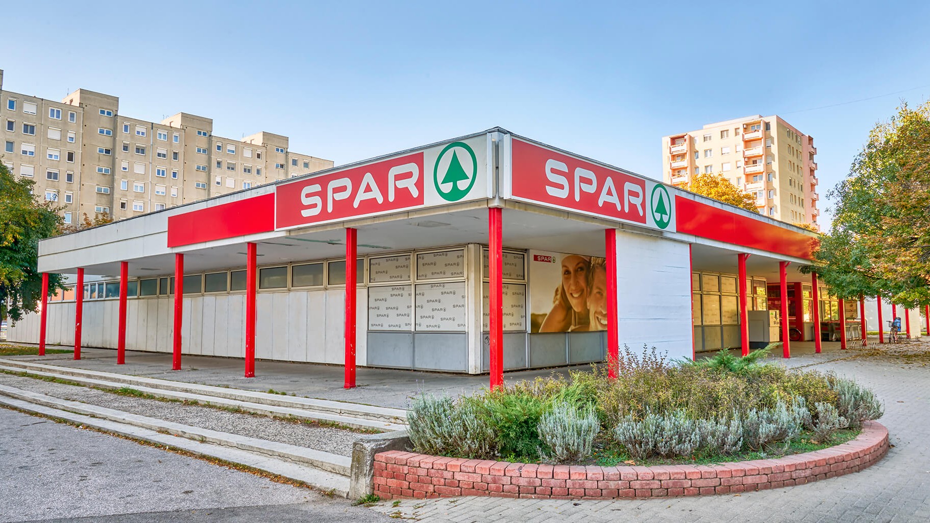 Images SPAR szupermarket