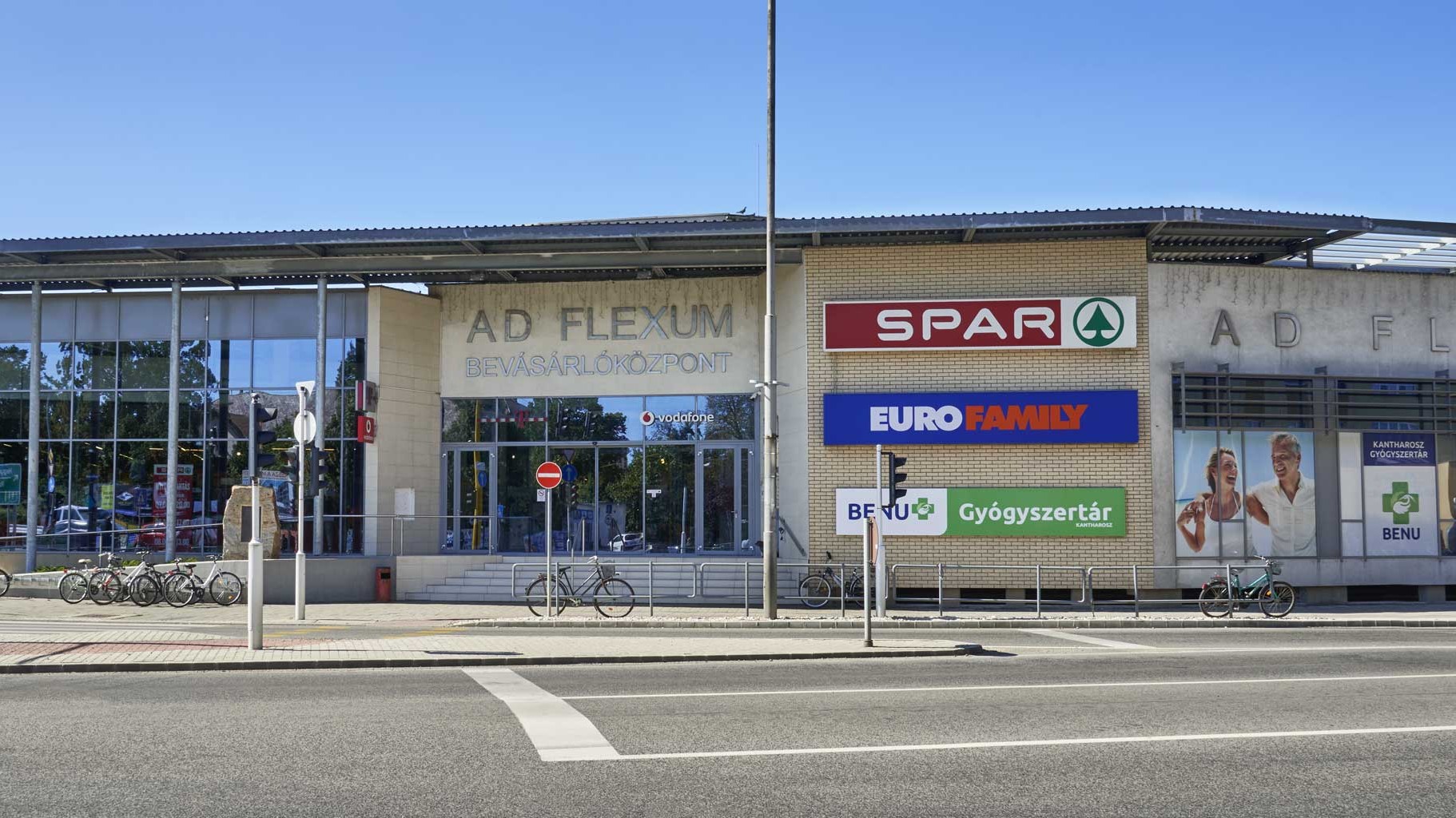 Images SPAR szupermarket