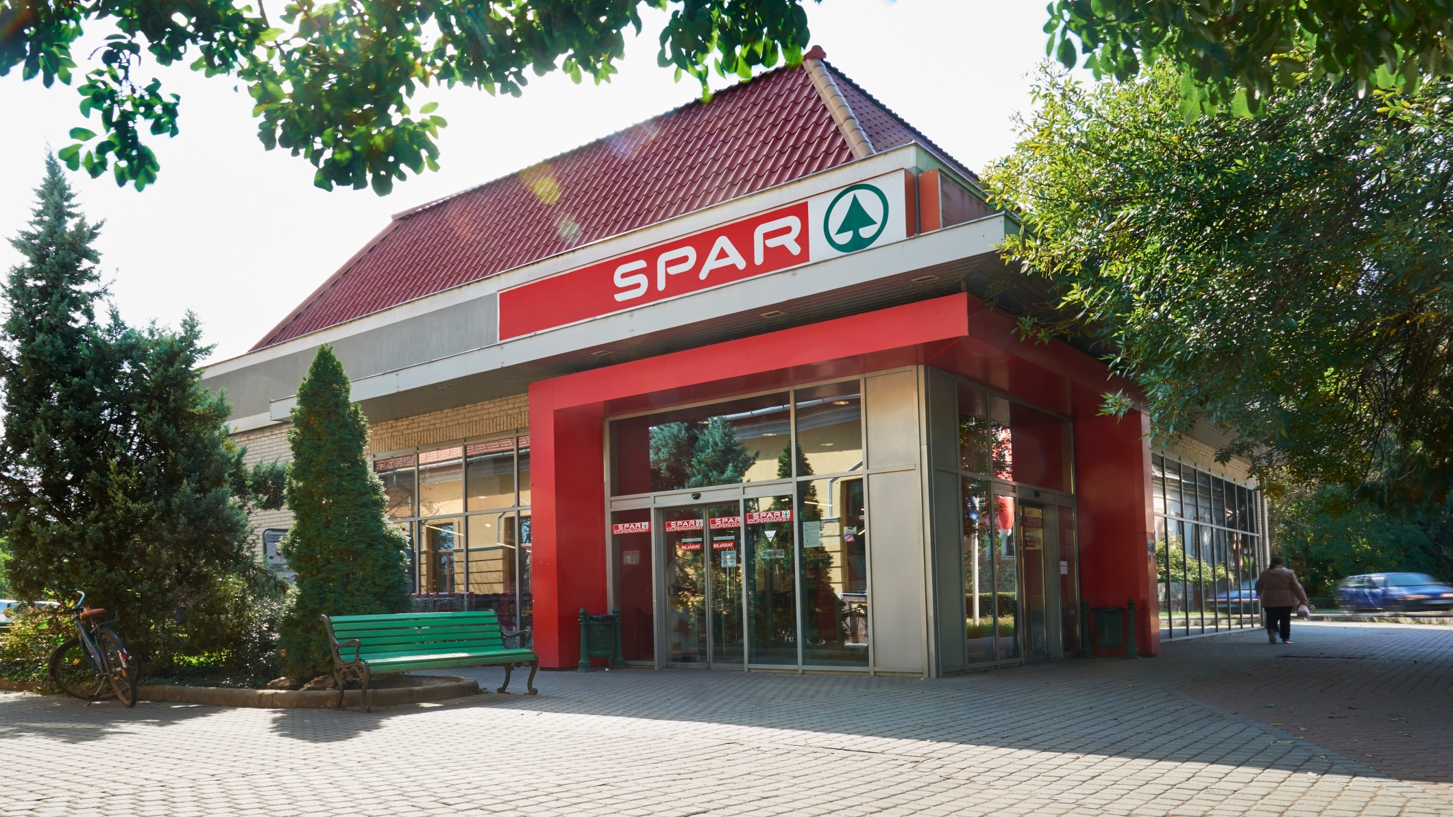 Images SPAR szupermarket