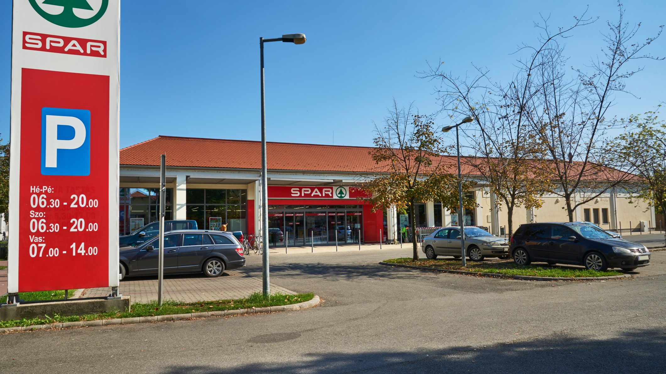 Images SPAR szupermarket