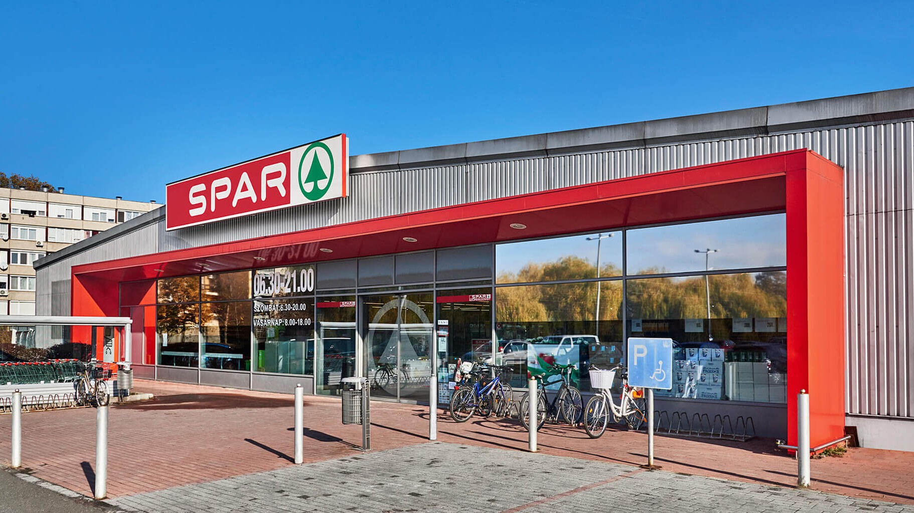 Images SPAR szupermarket