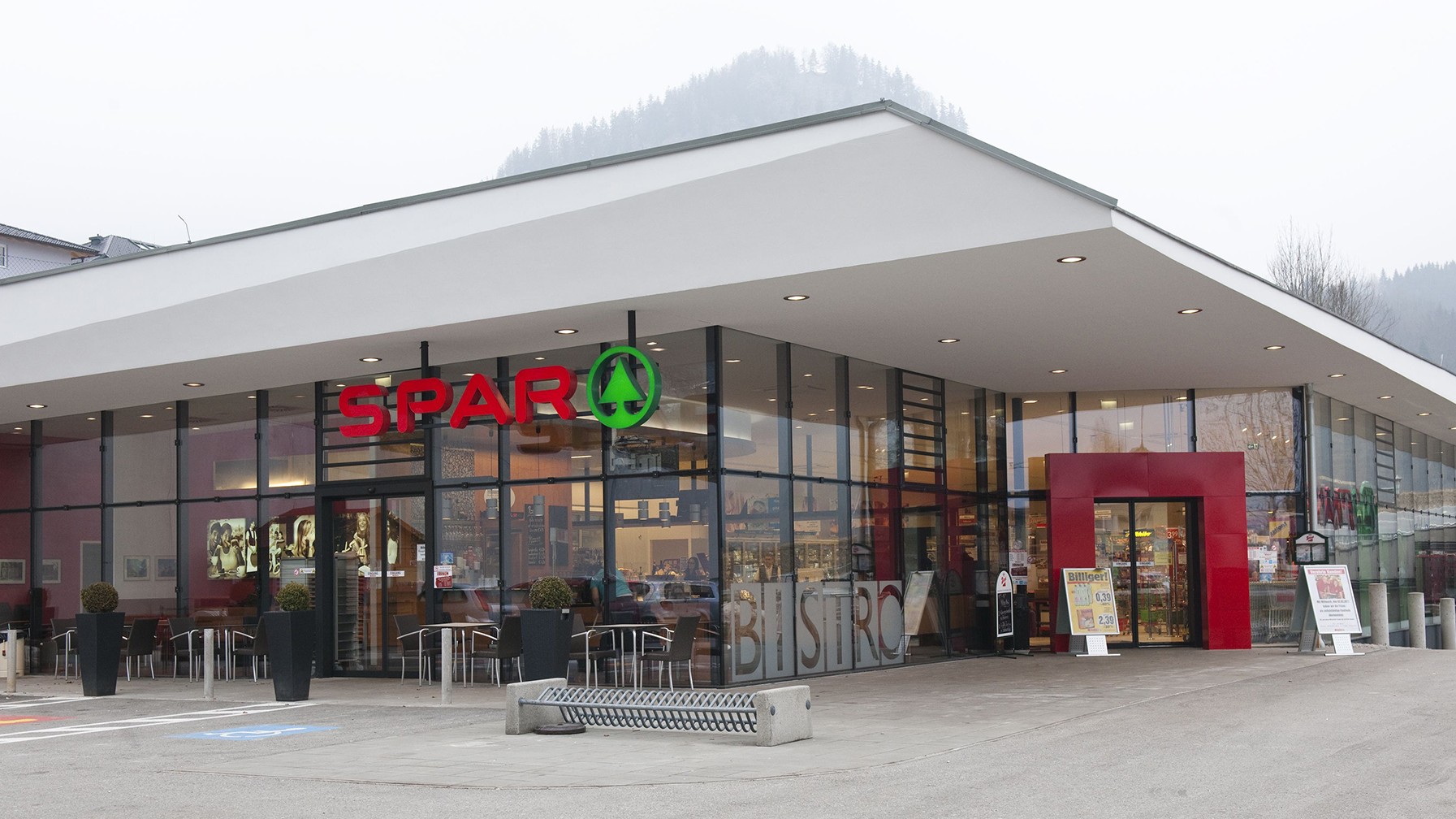 Bild 1 von SPAR Hechenblaickner St. Gilgen