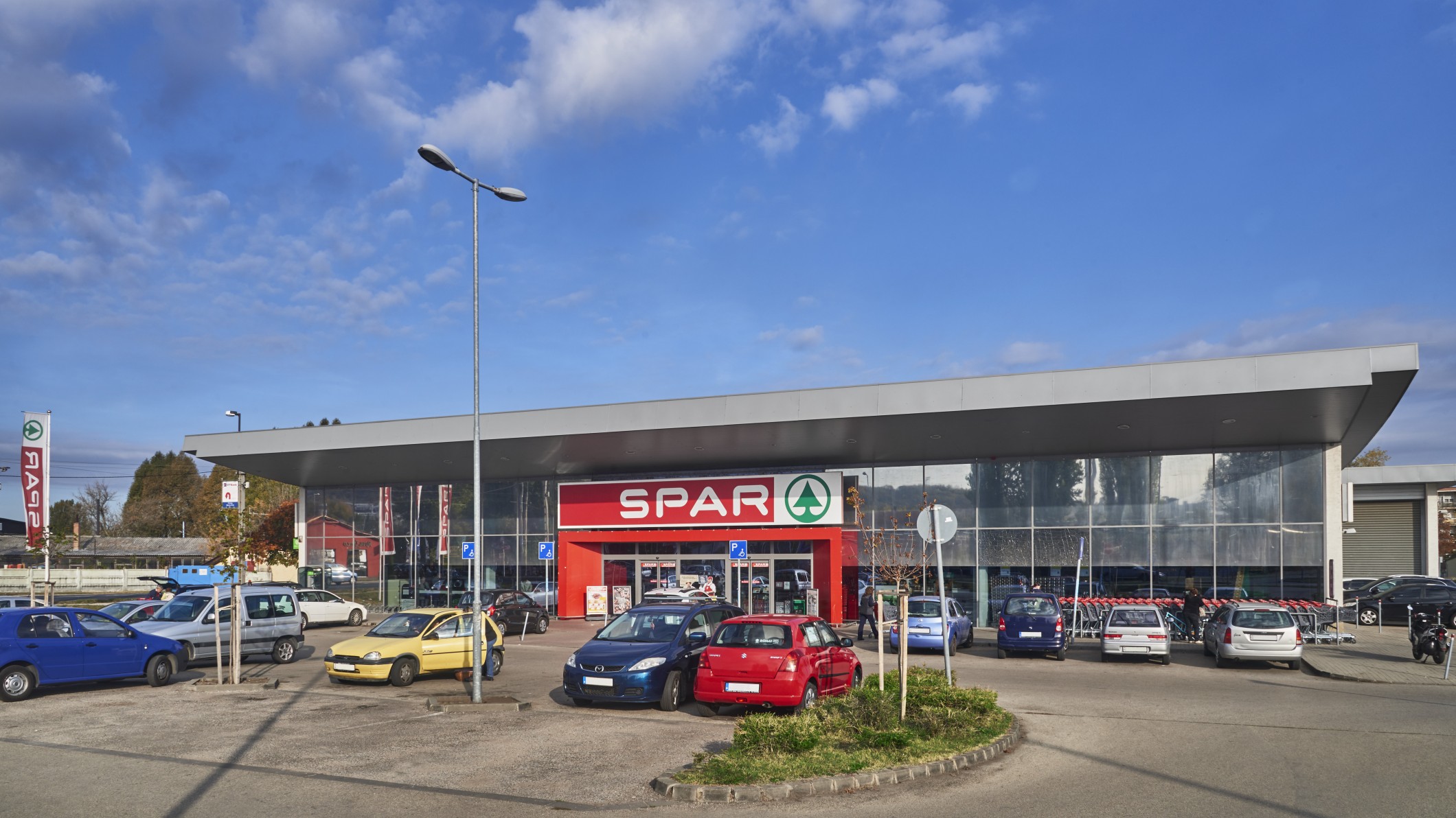 Images SPAR szupermarket
