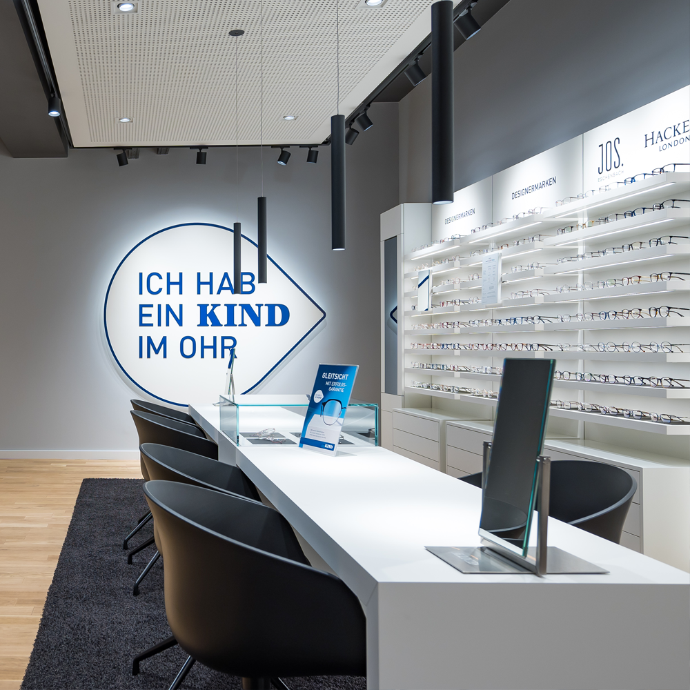 Bilder KIND Hörgeräte & Augenoptik Oldenburg-Zentrum