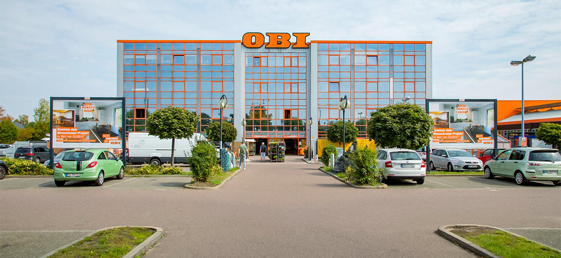 OBI Parkplatz Halle