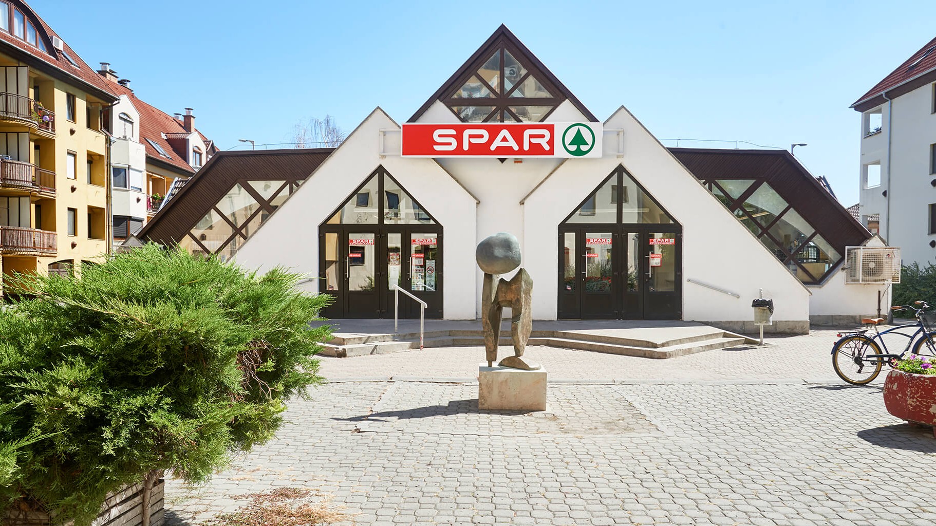 Images SPAR szupermarket