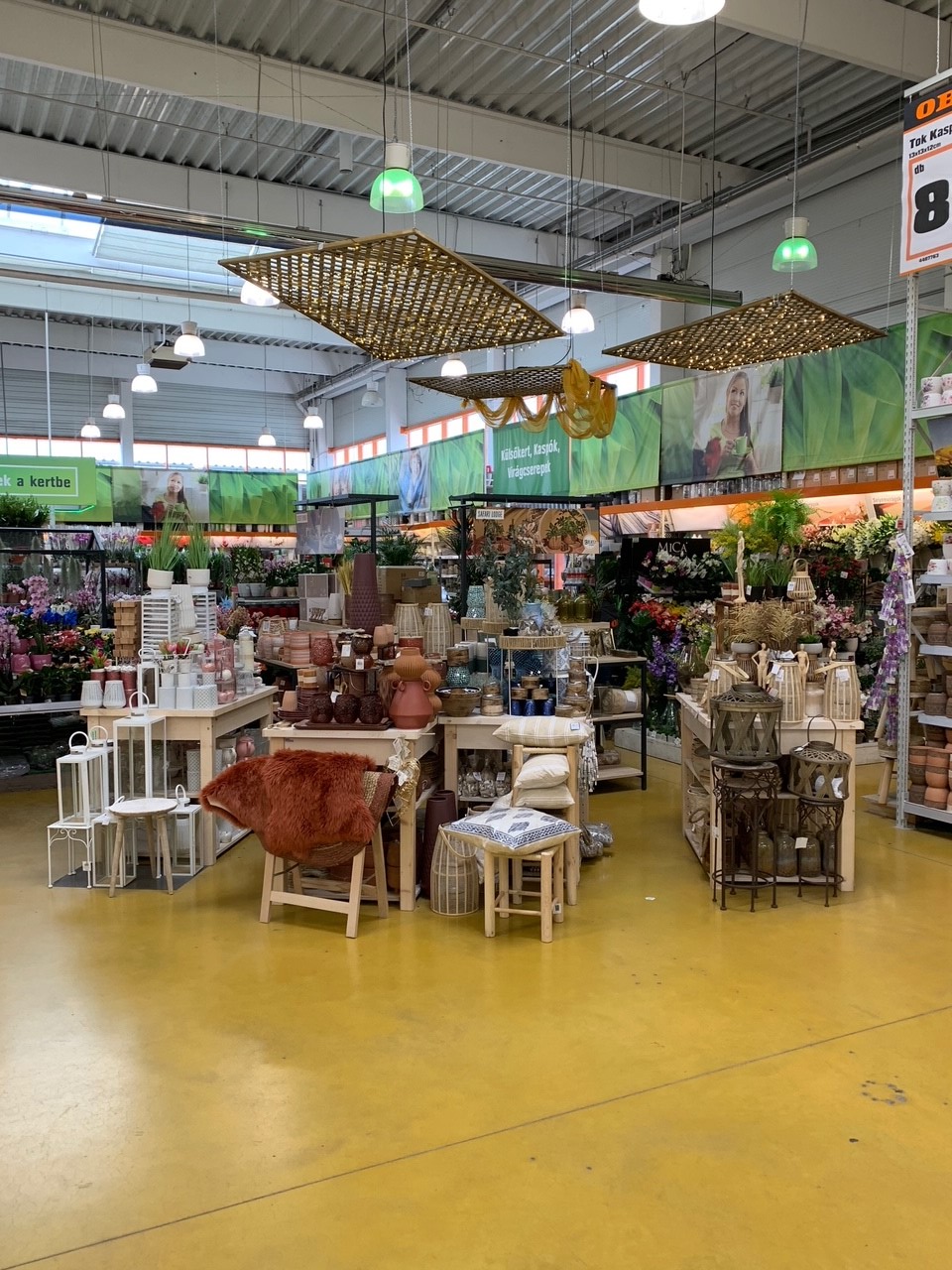 Images OBI áruház Budapest