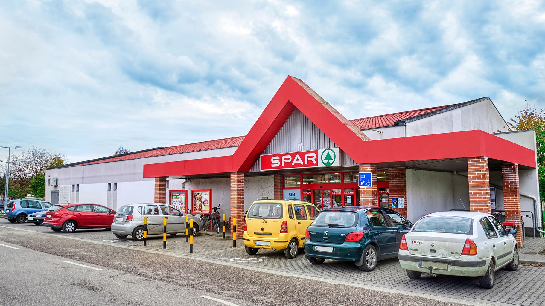 Images SPAR szupermarket
