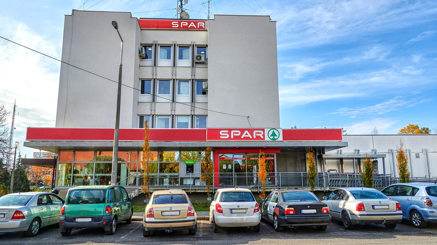 Images SPAR szupermarket
