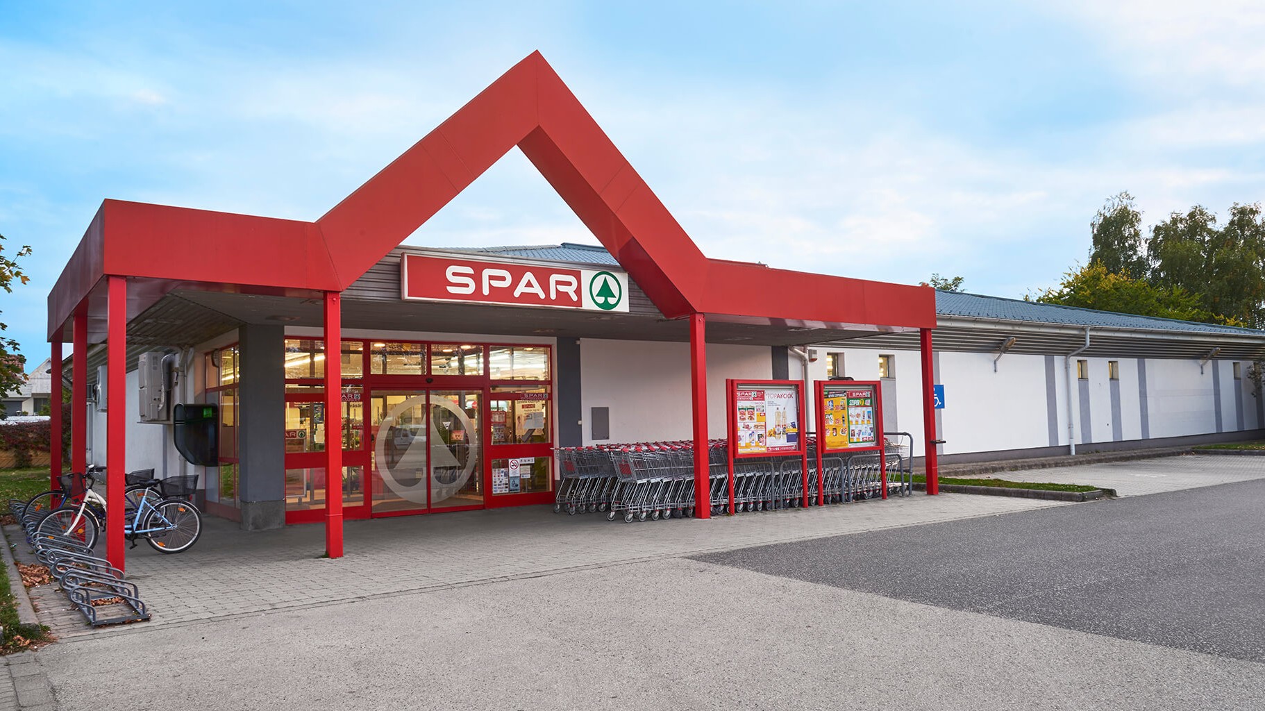 Images SPAR szupermarket