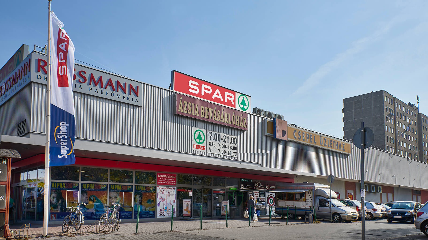 Images SPAR szupermarket