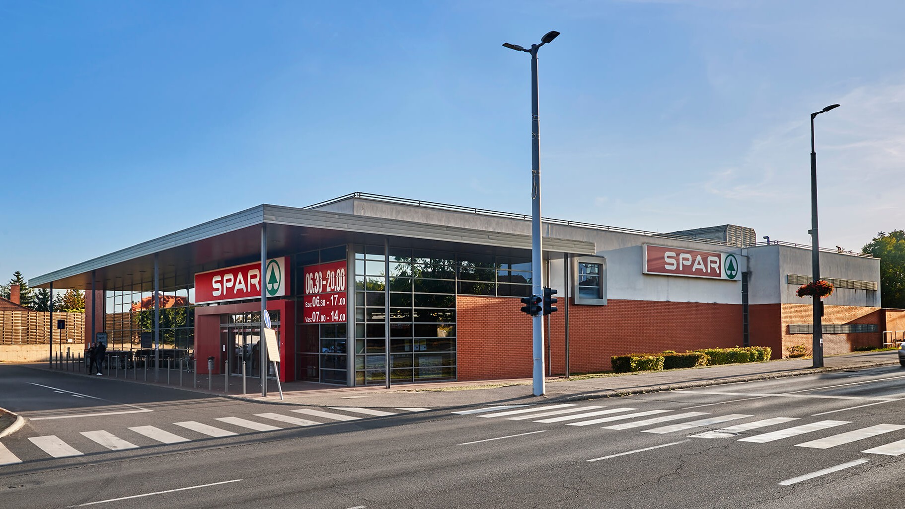 Images SPAR szupermarket
