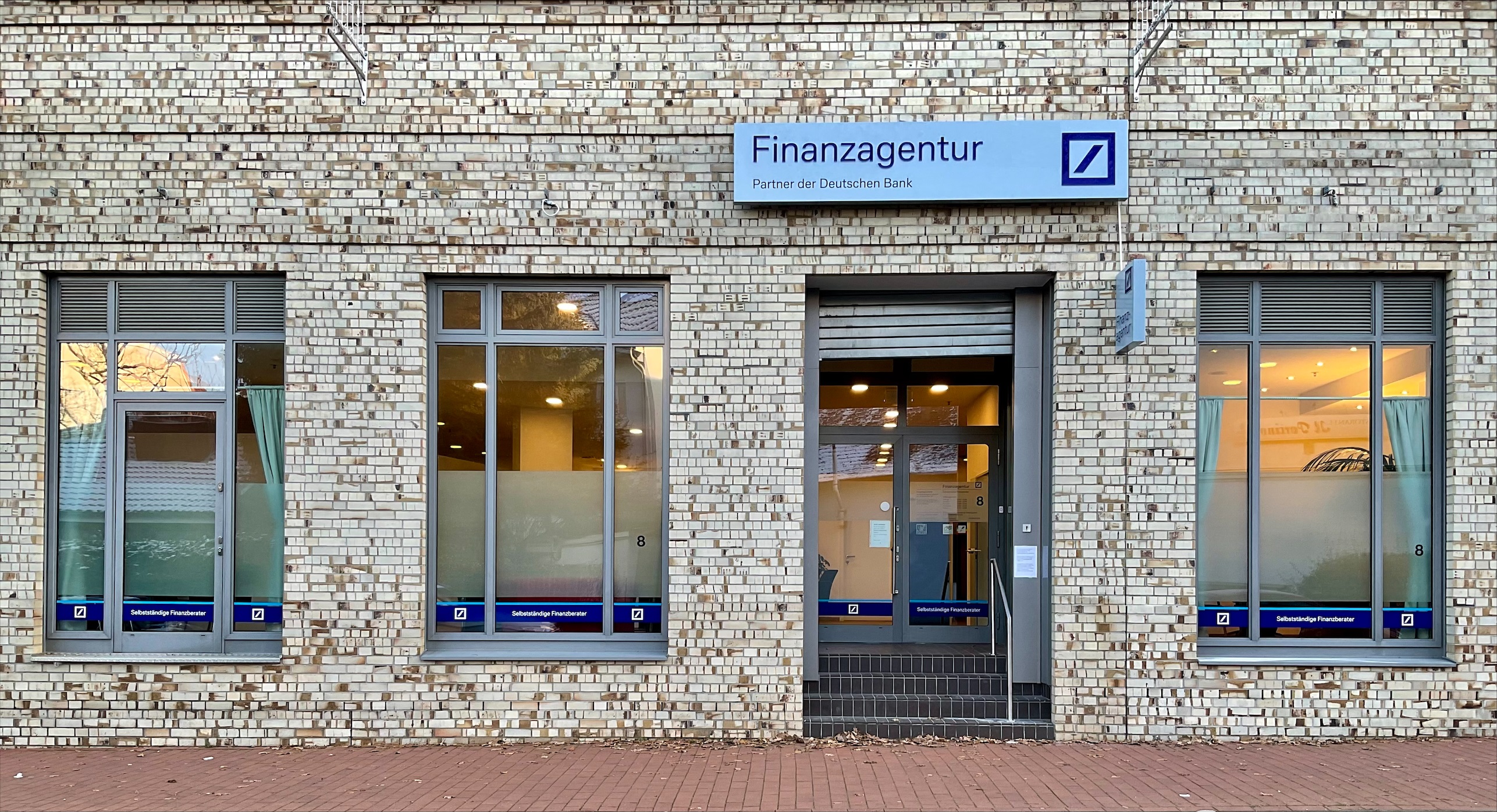 Bild der Finanzagentur - Partner der Deutschen Bank