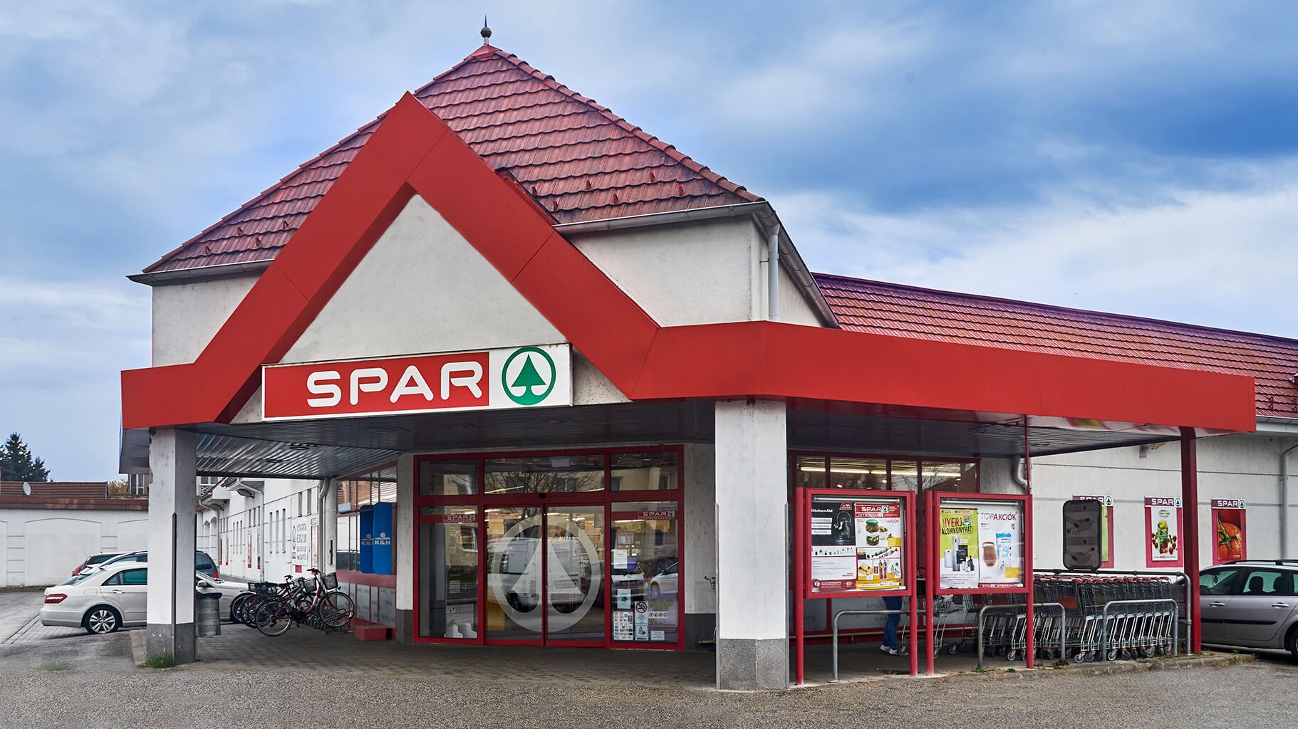 Images SPAR szupermarket