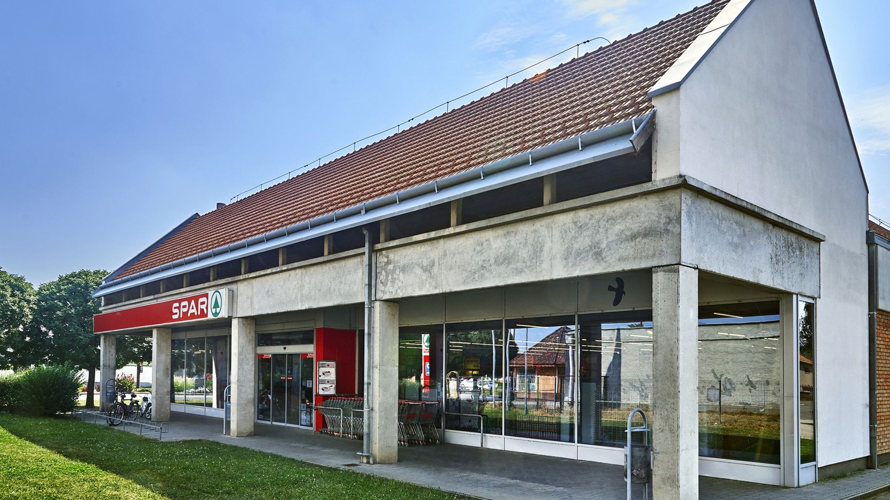 Images SPAR szupermarket