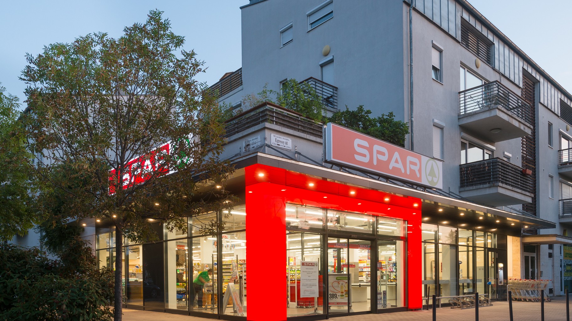 Images SPAR szupermarket