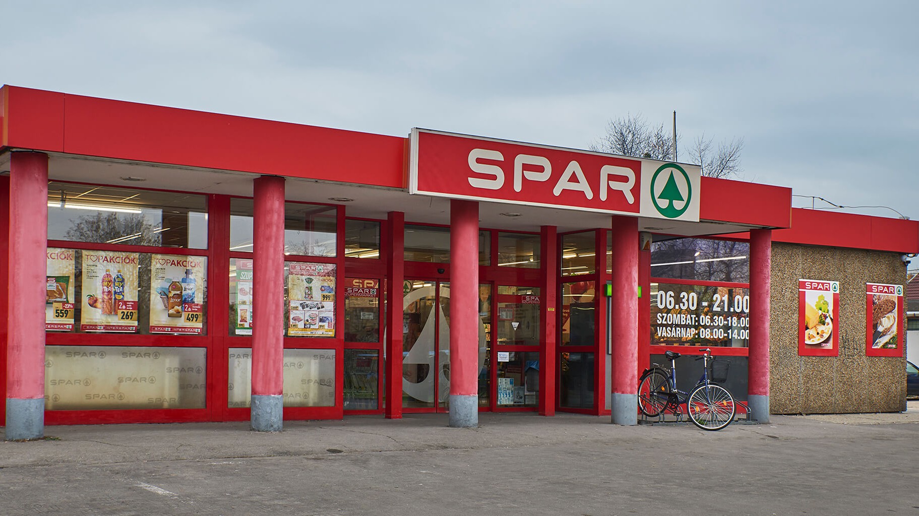 Images SPAR szupermarket