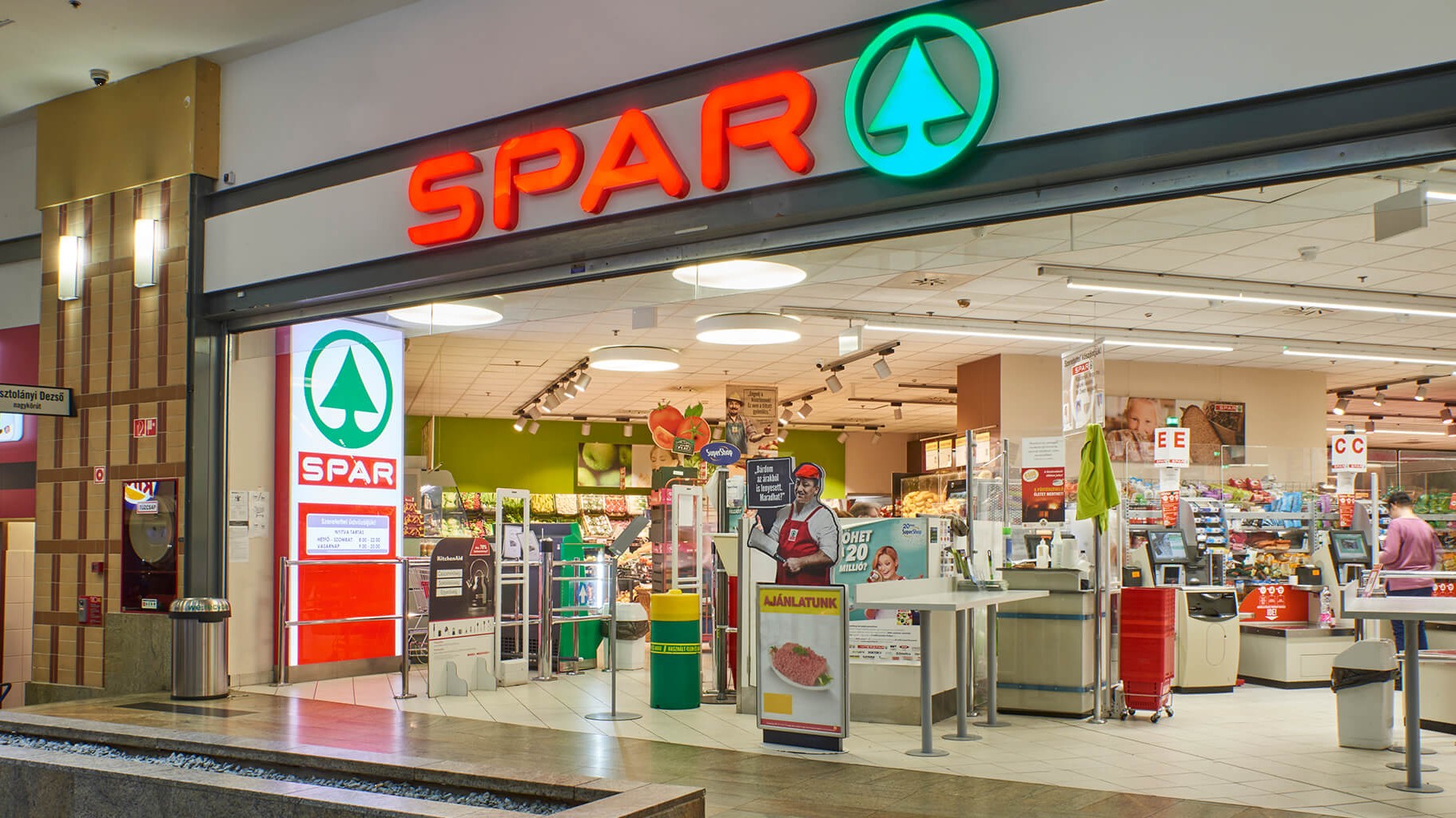 Images SPAR szupermarket
