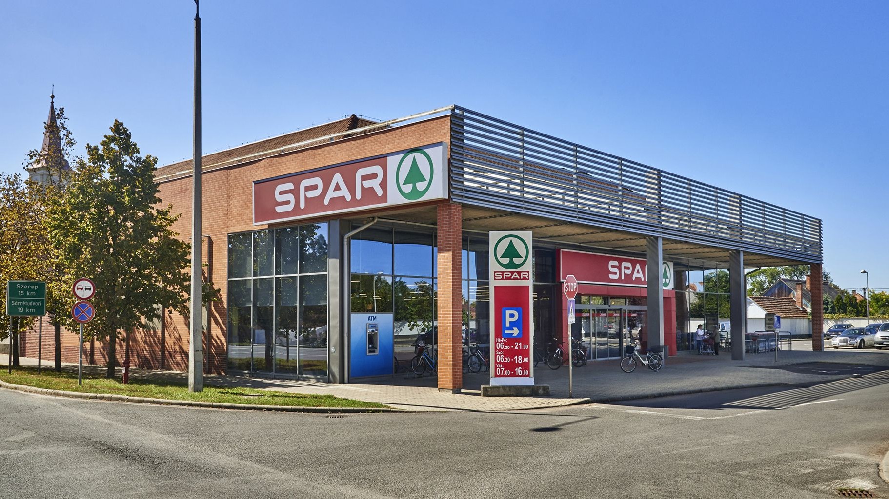 Images SPAR szupermarket