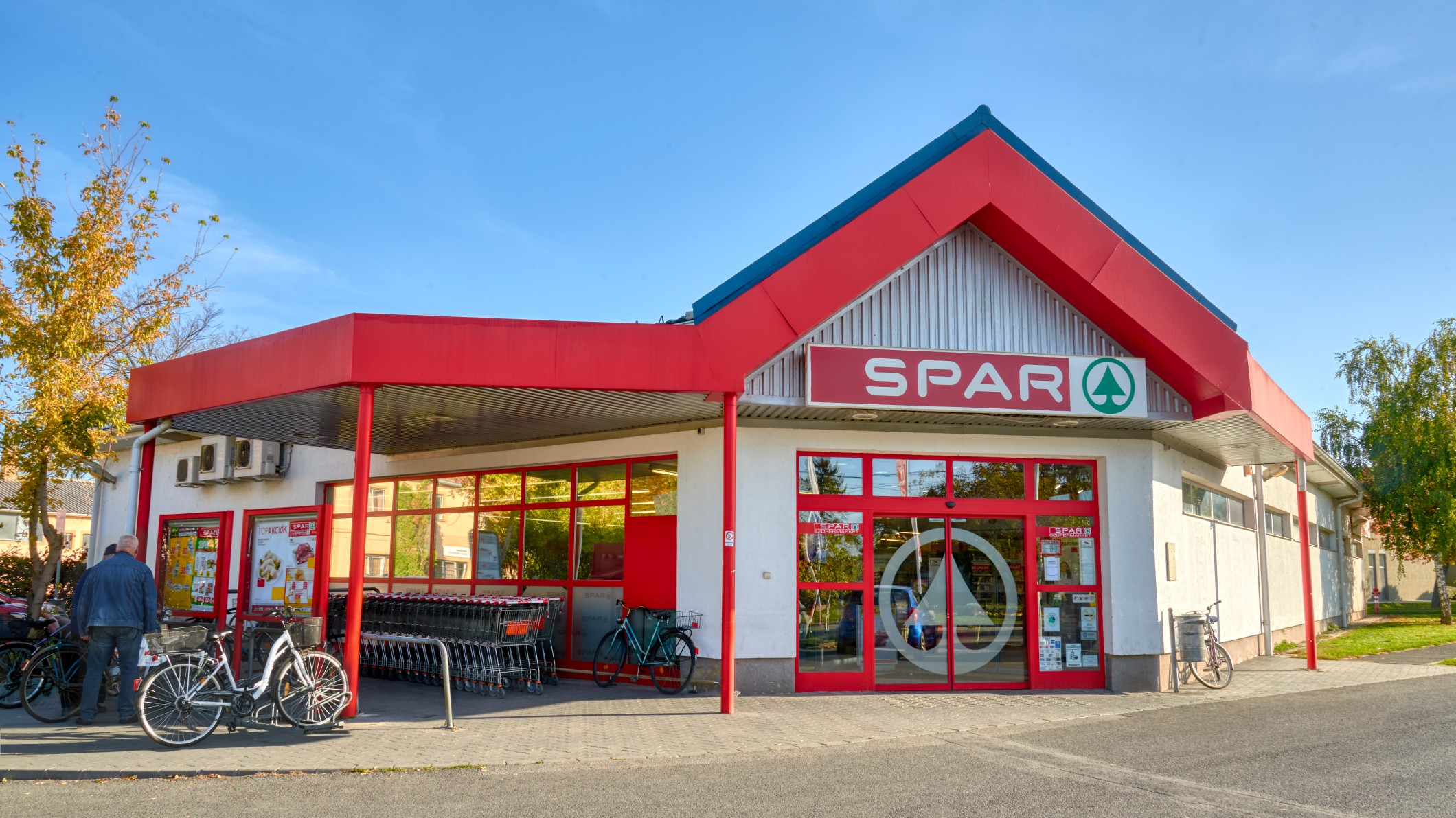 Images SPAR szupermarket