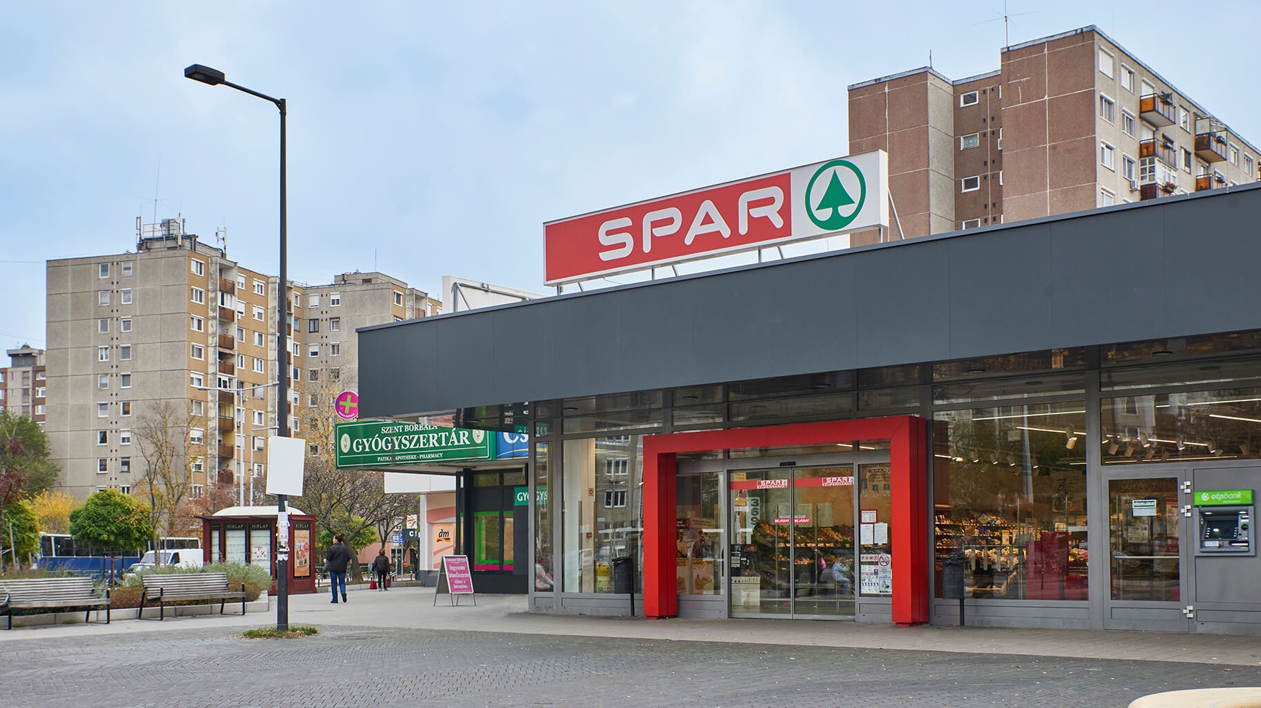 Images SPAR szupermarket