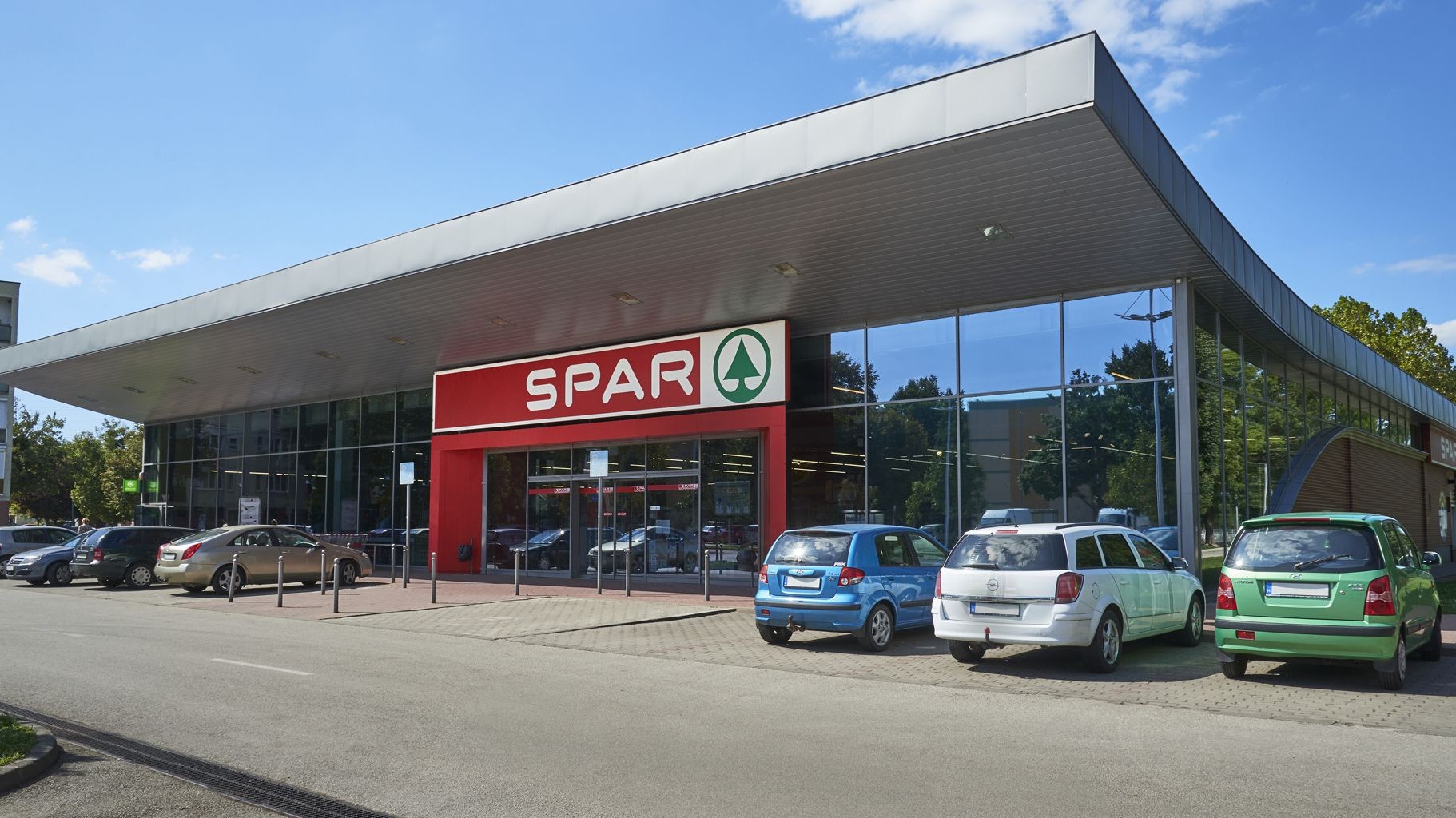 Images SPAR szupermarket