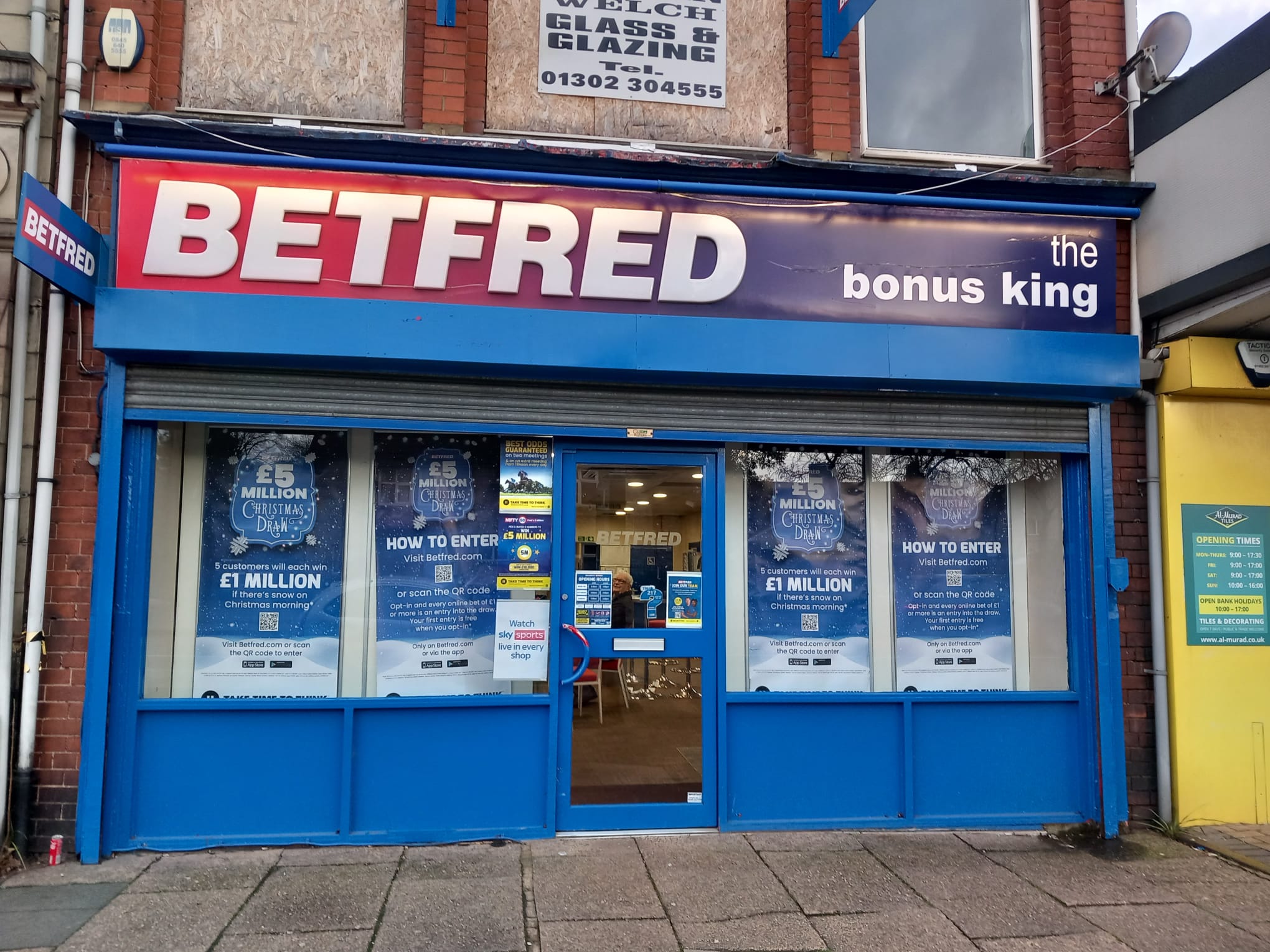 Betfred shop front Betfred Doncaster 08000 320878