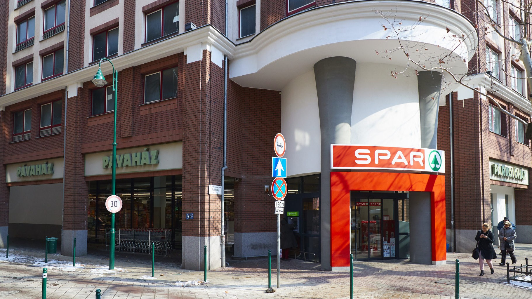 Images SPAR szupermarket