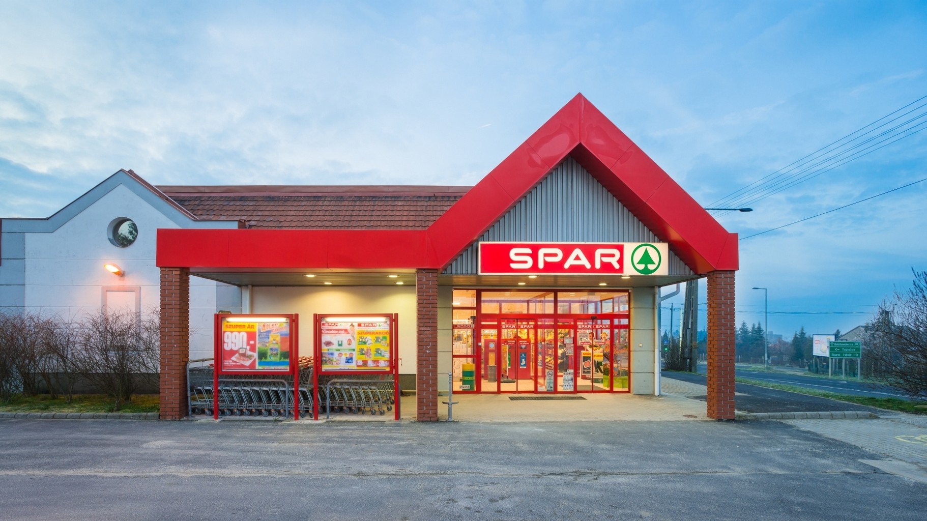 Images SPAR szupermarket