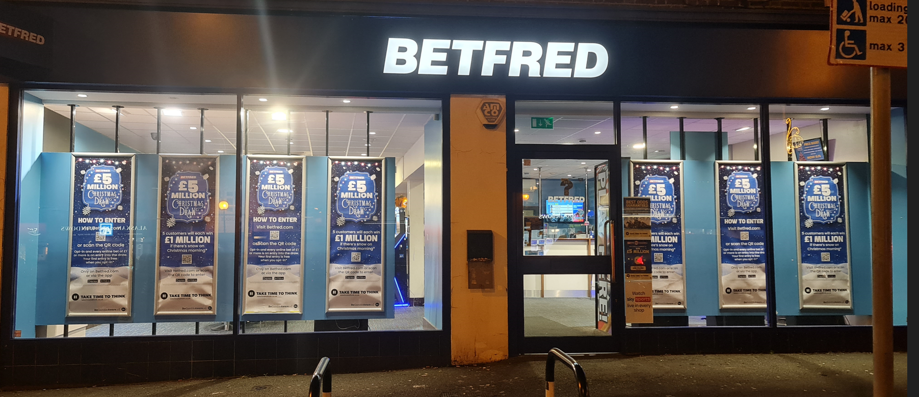Betfred Shop Front Betfred Sutton 08000 320878
