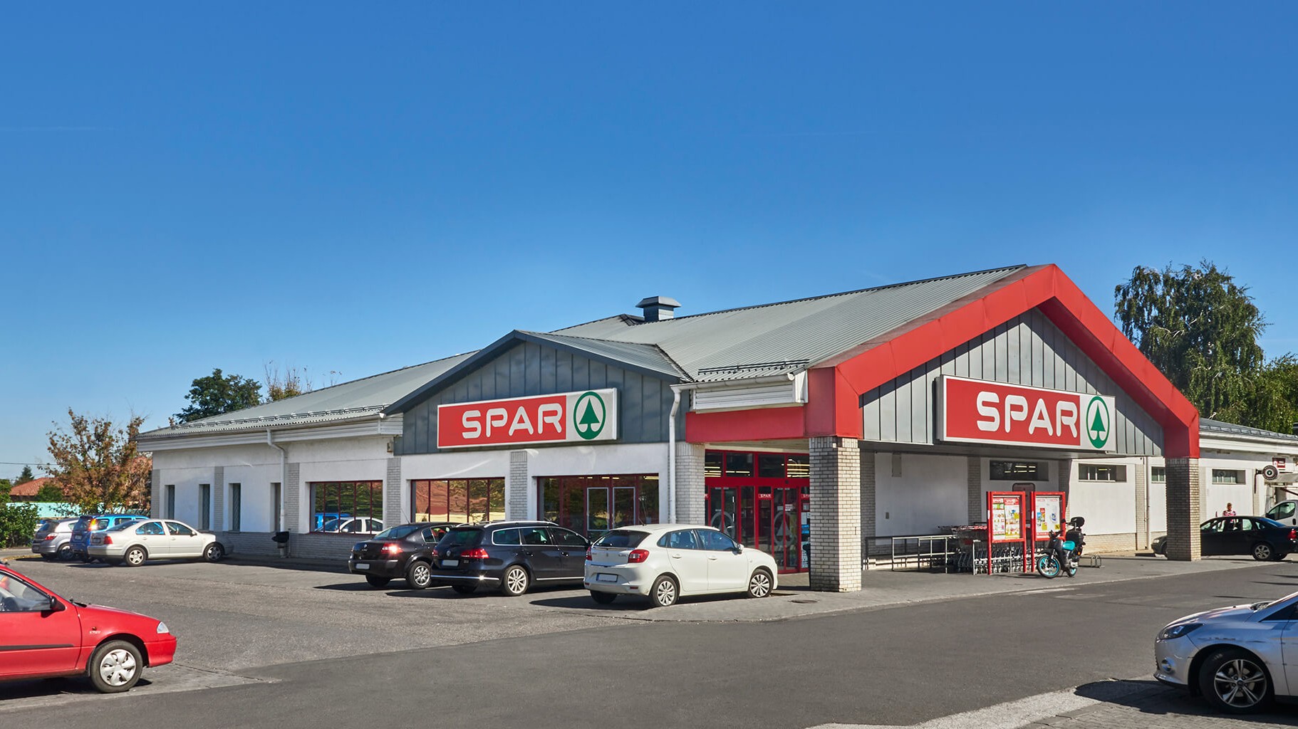 Images SPAR szupermarket