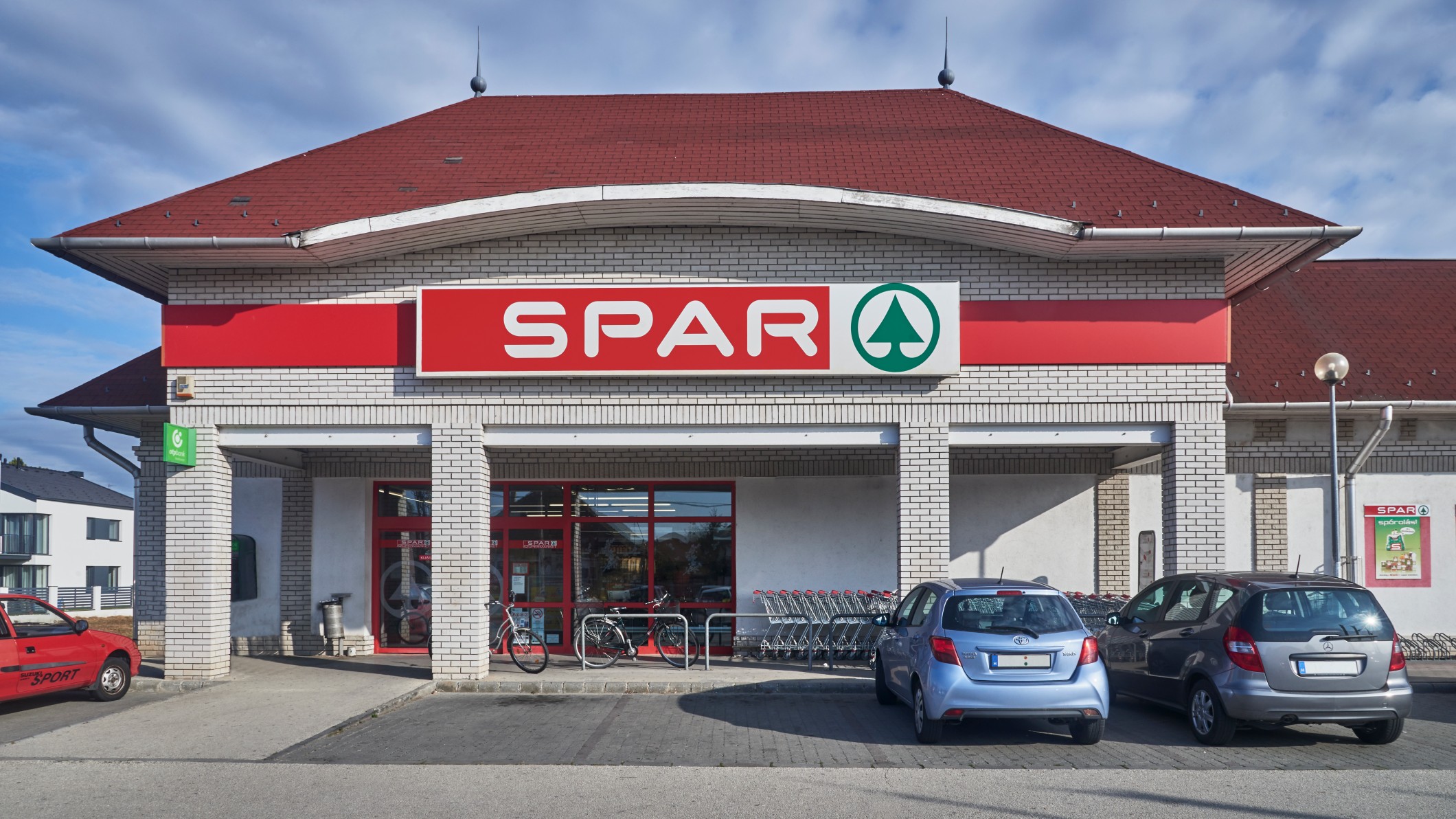 Images SPAR szupermarket