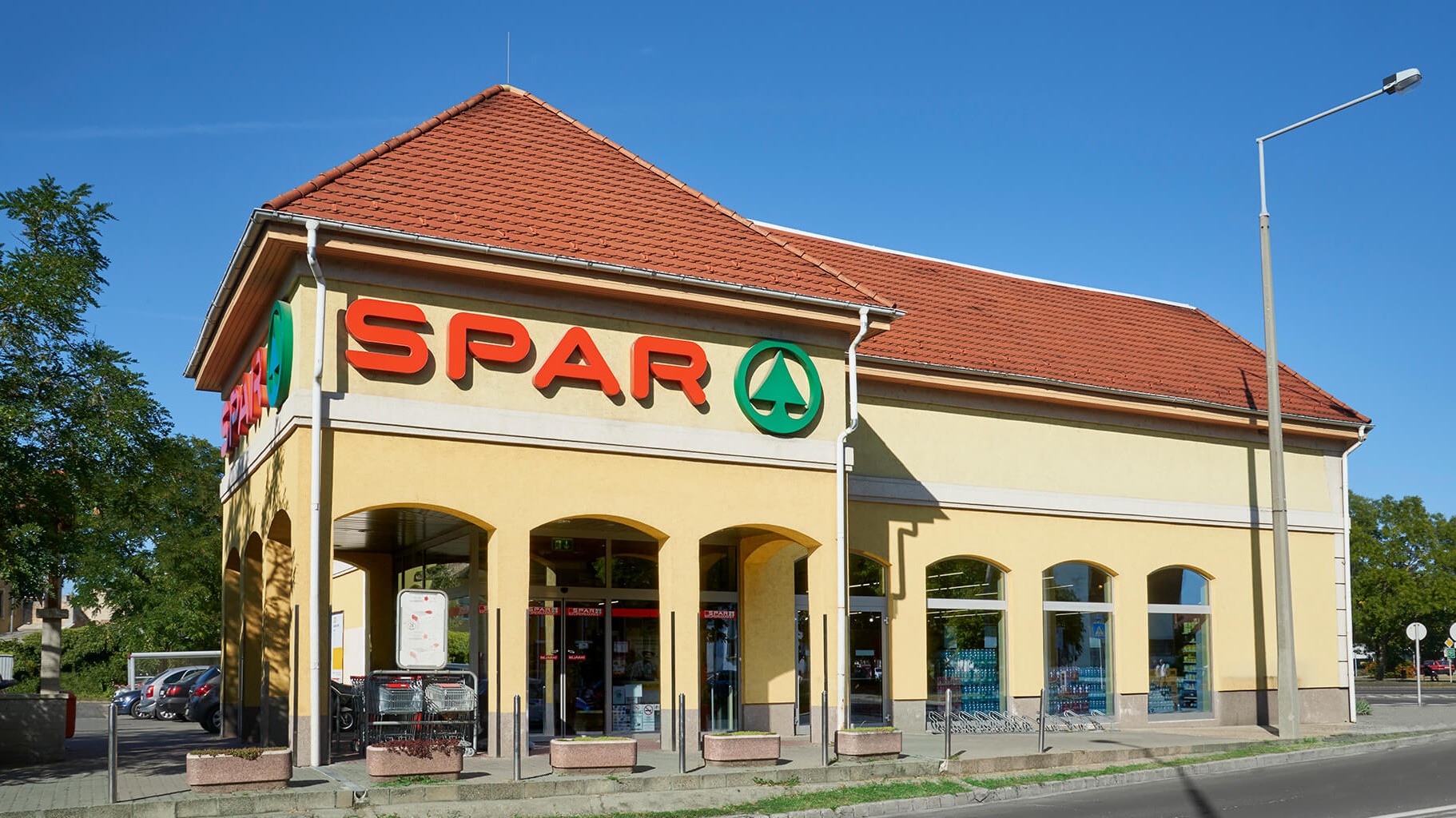 Images SPAR szupermarket