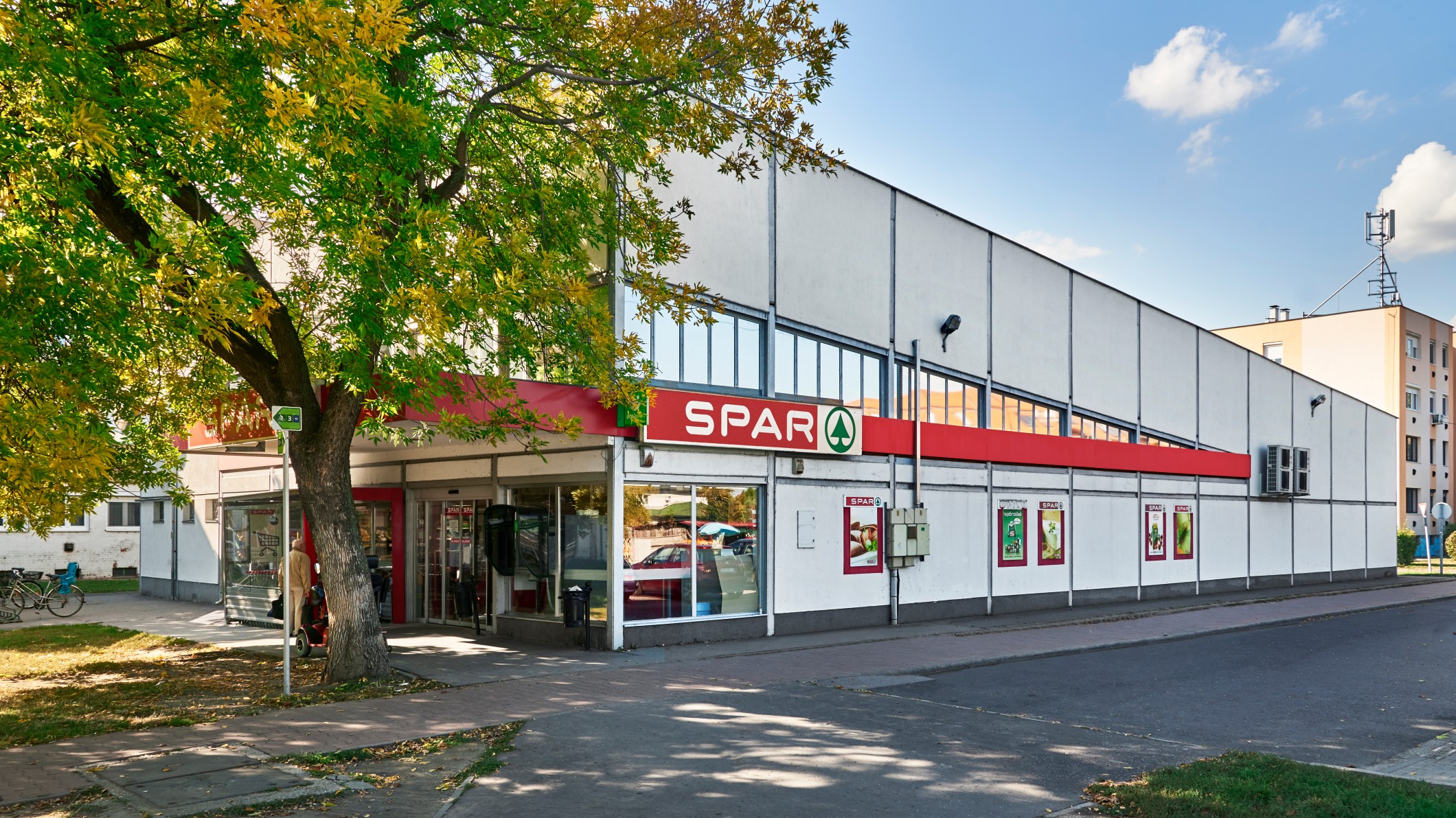 Images SPAR szupermarket