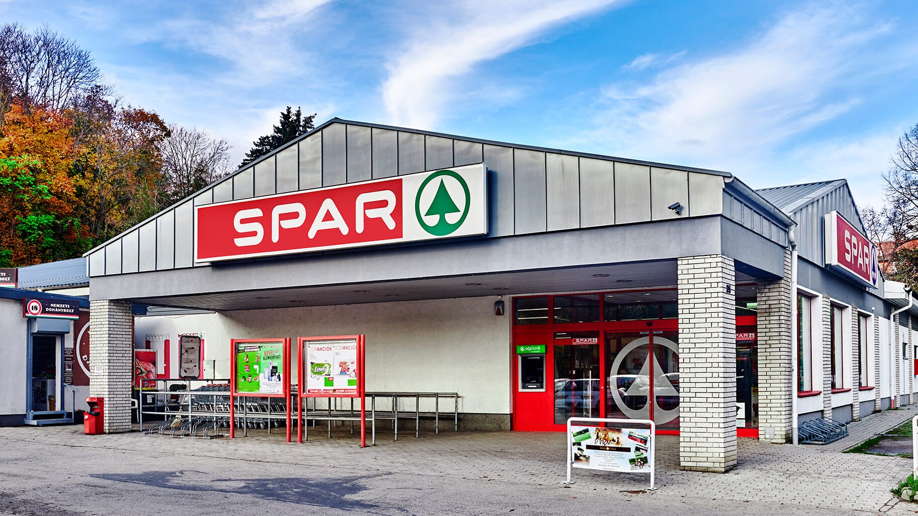Images SPAR szupermarket
