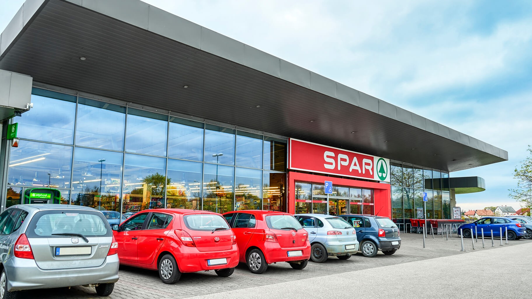 Images SPAR szupermarket