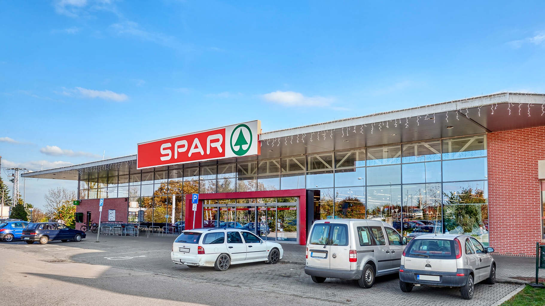 Images SPAR szupermarket
