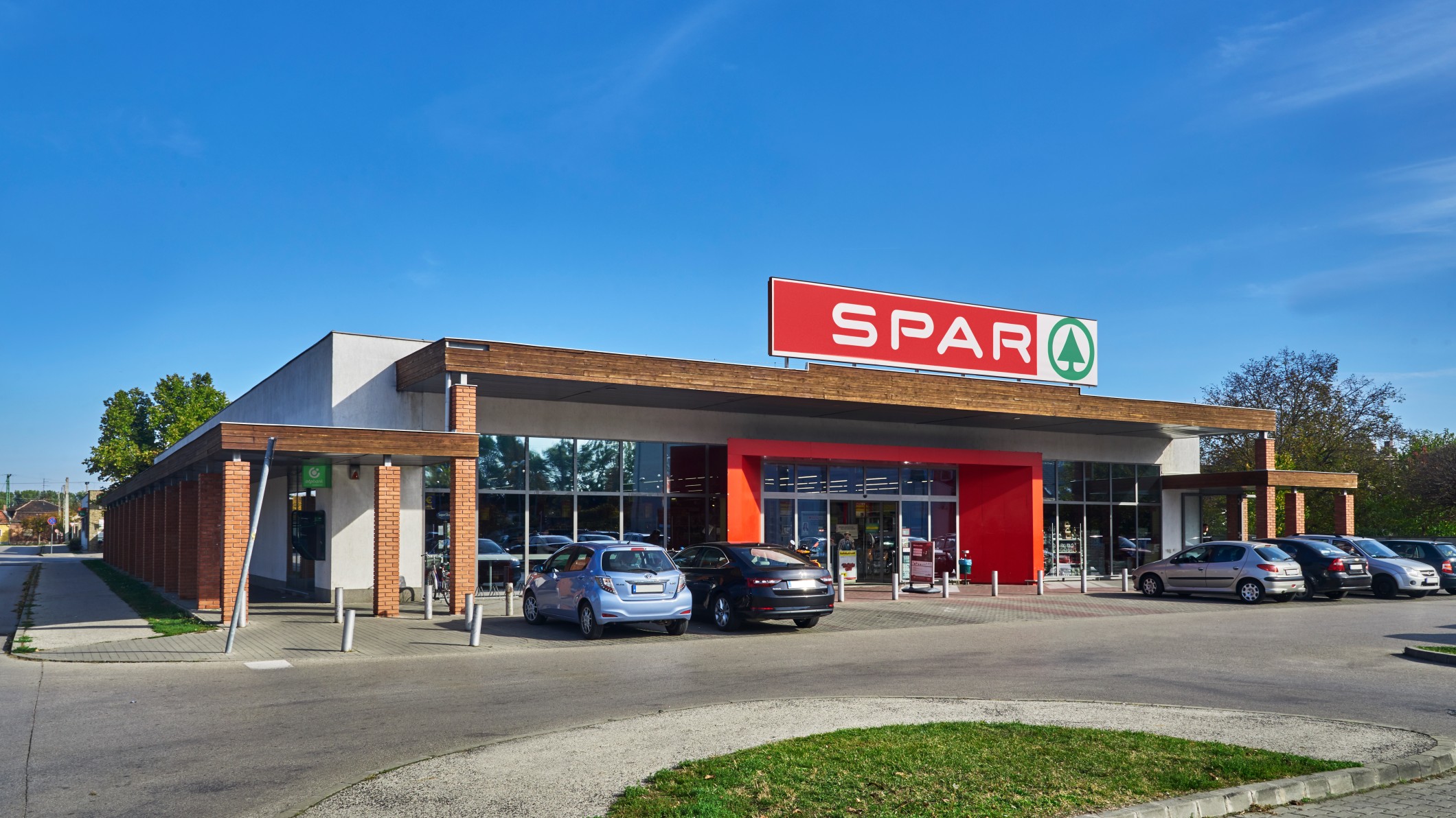 Images SPAR szupermarket