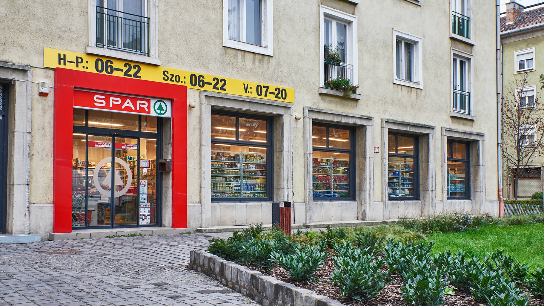 Images SPAR market