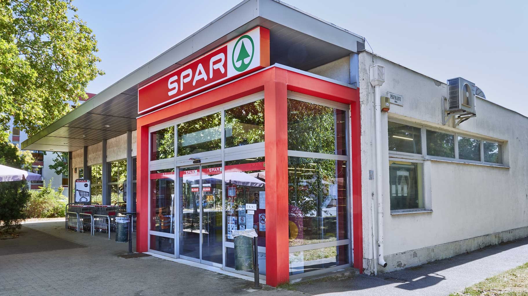 Images SPAR szupermarket