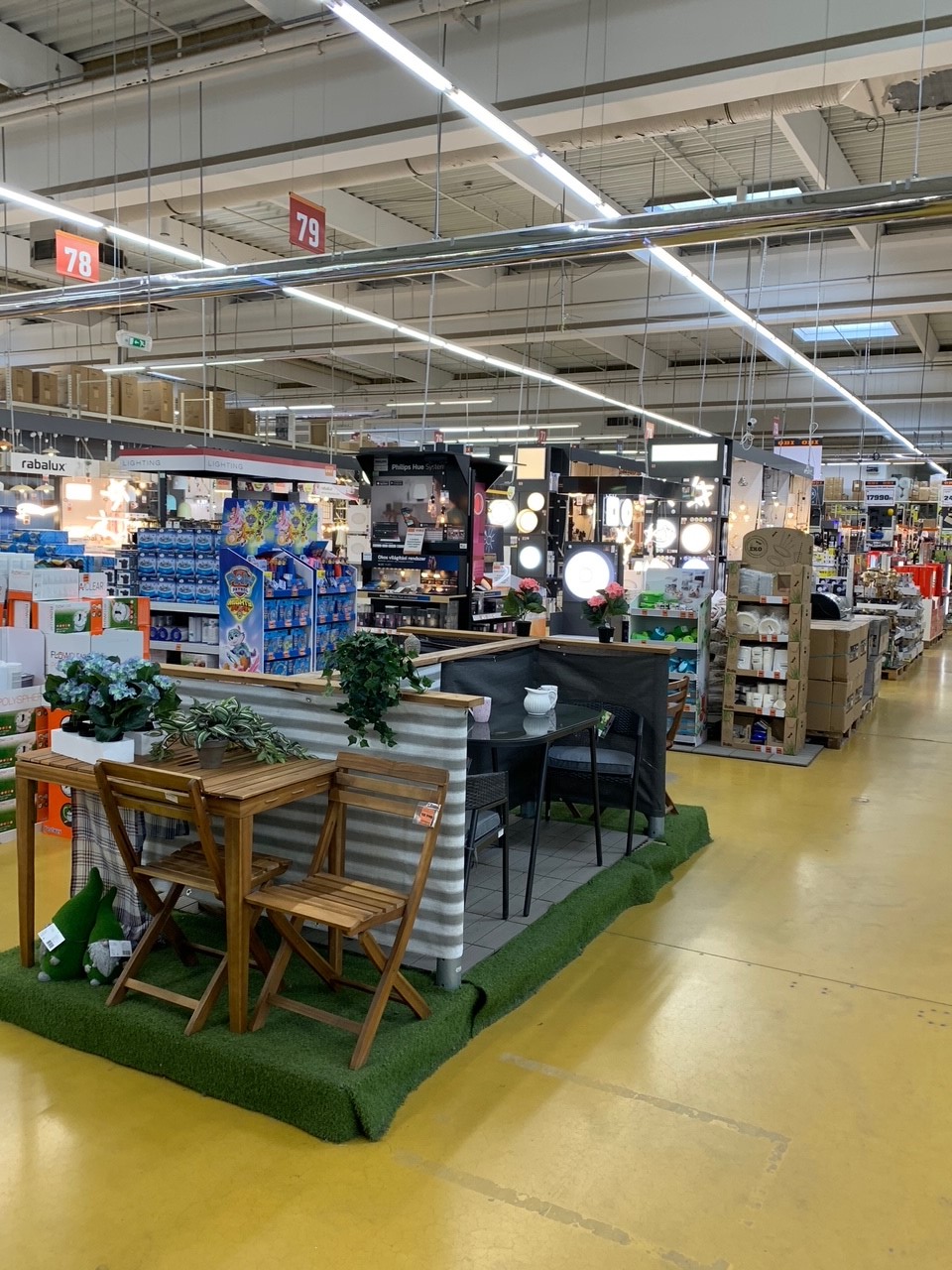 Images OBI áruház Budapest