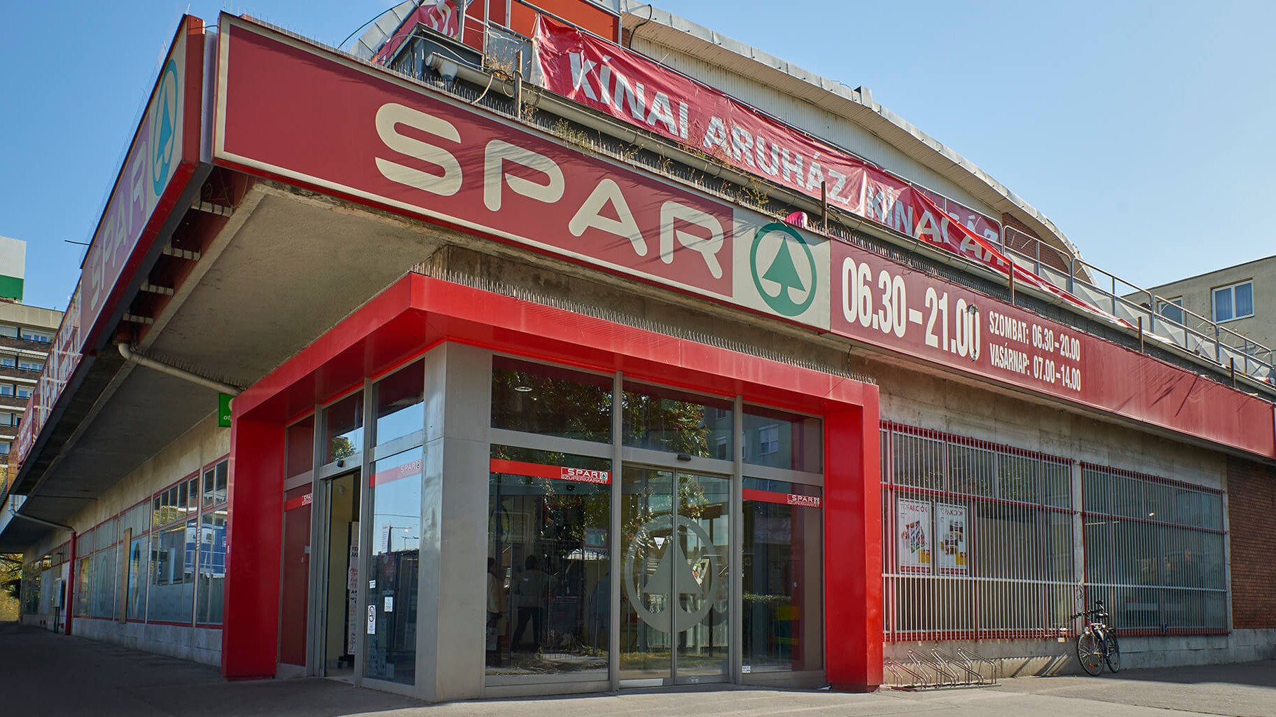 Images SPAR szupermarket